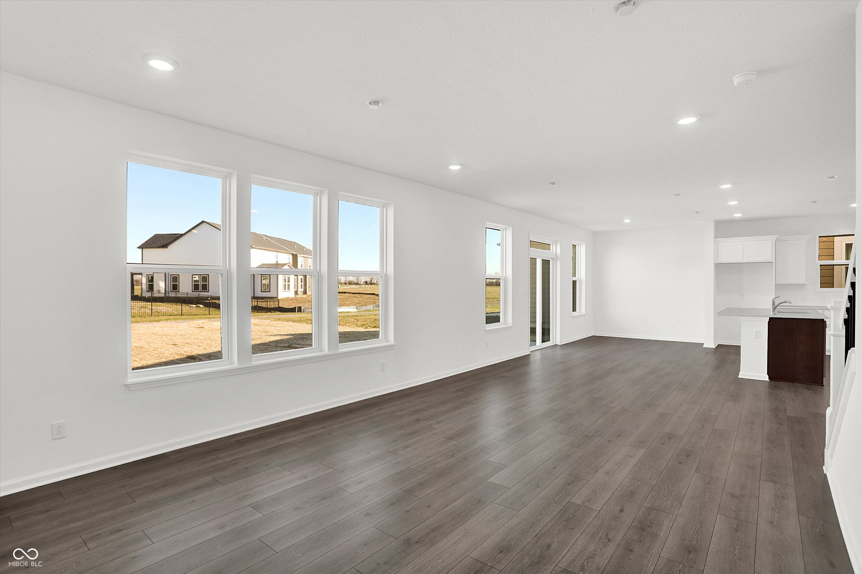 5740 Cloister Lane