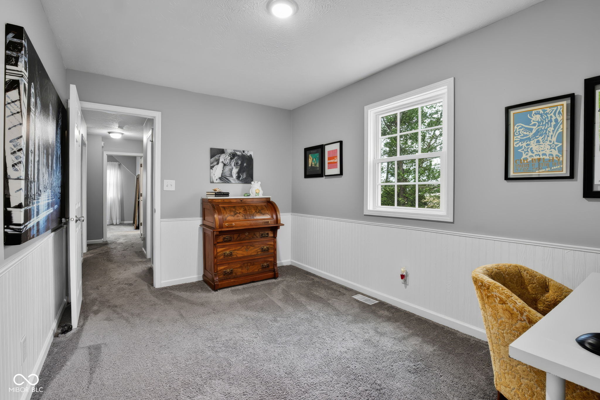 6177 Buttonwood Drive