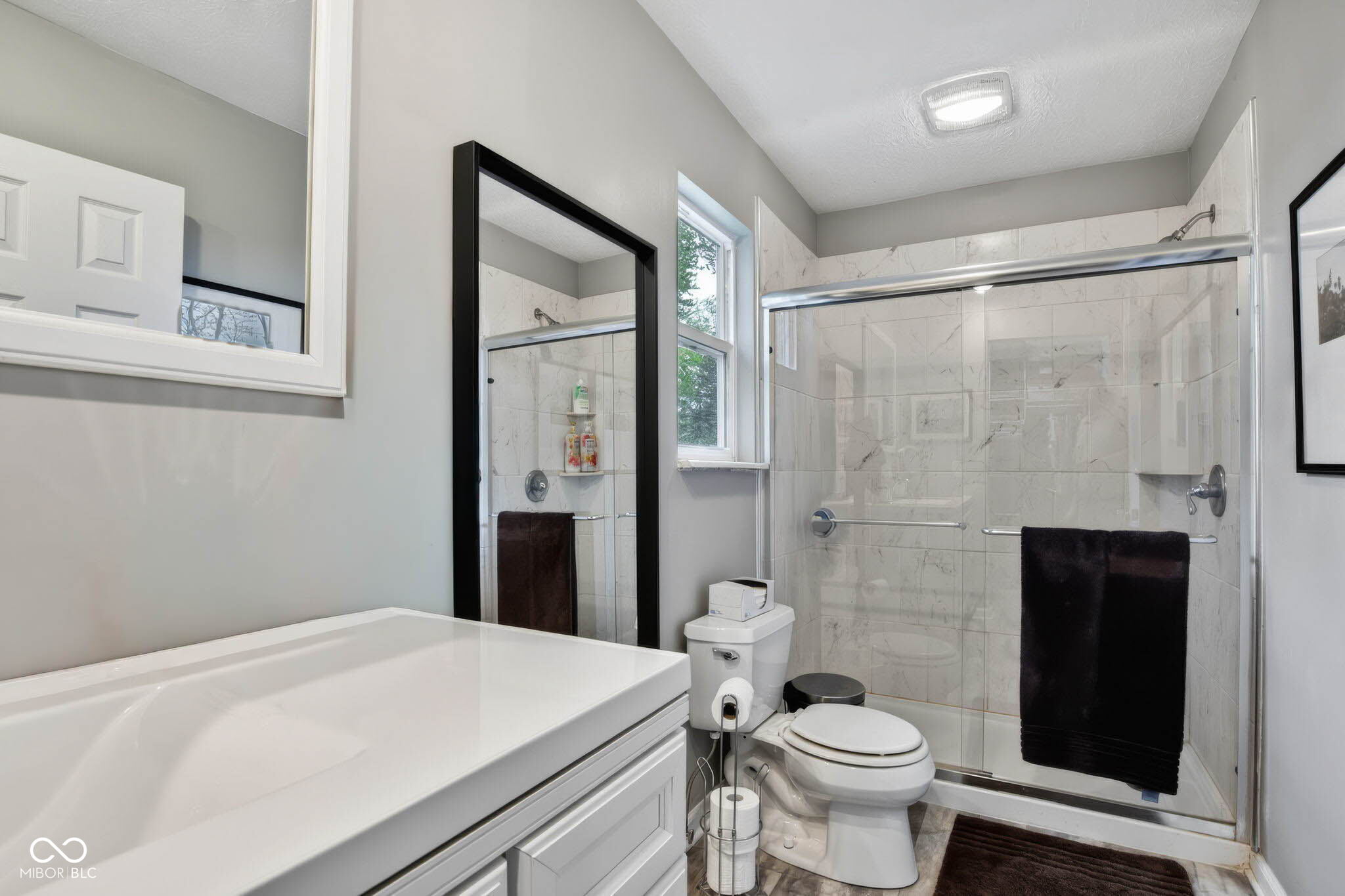 6177 Buttonwood Drive