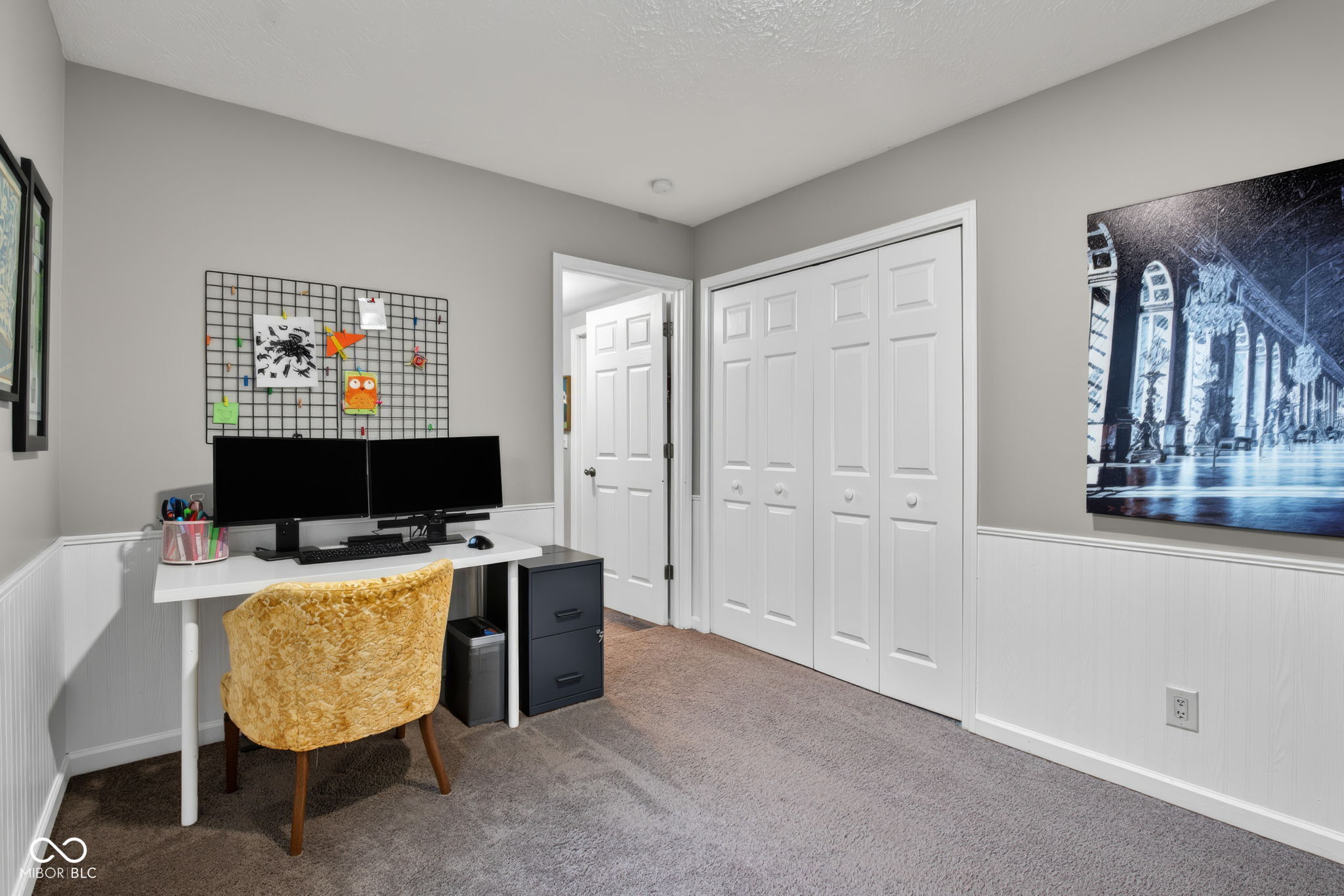 6177 Buttonwood Drive