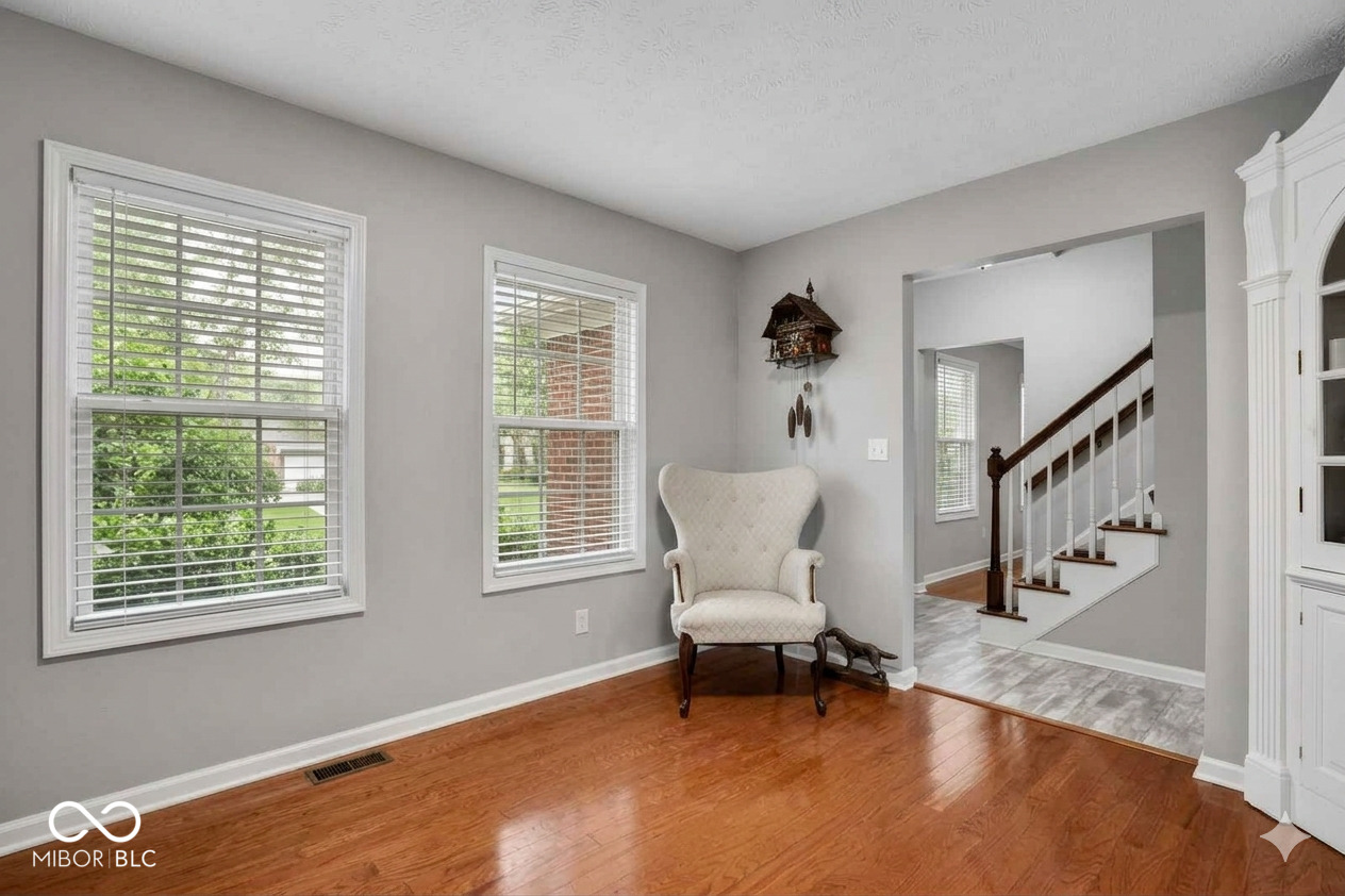 6177 Buttonwood Drive