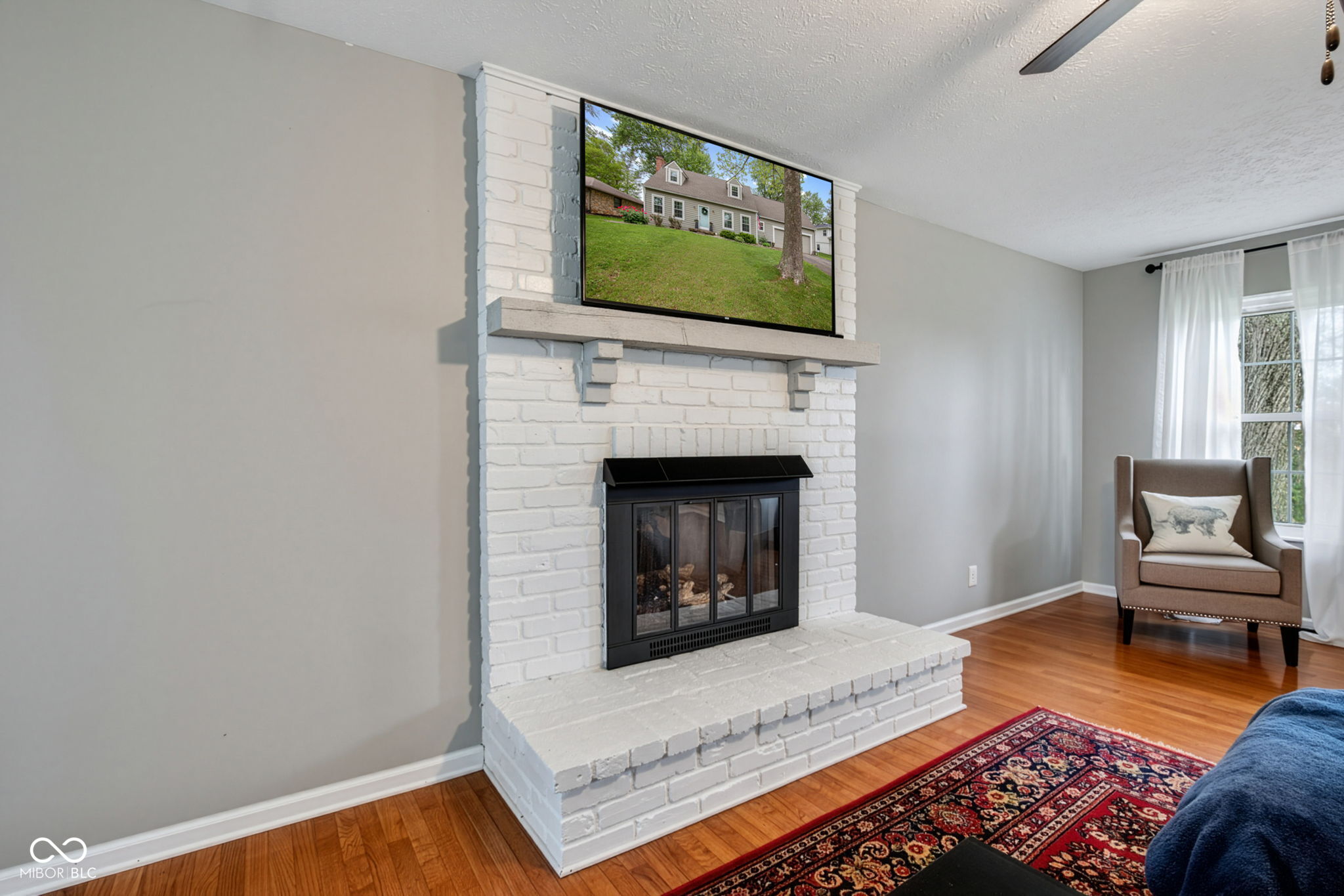 6177 Buttonwood Drive