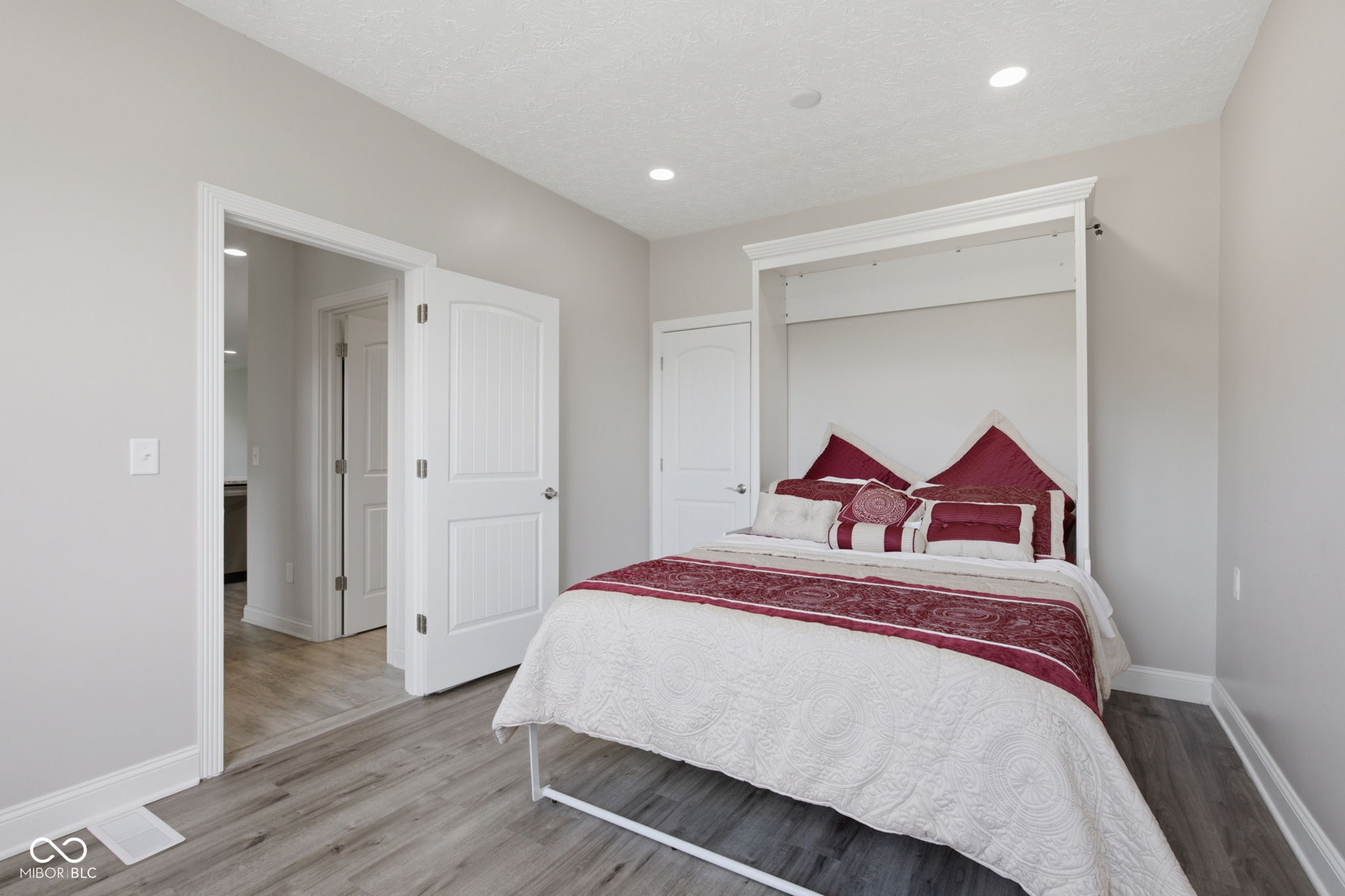 3796 Conifer Drive