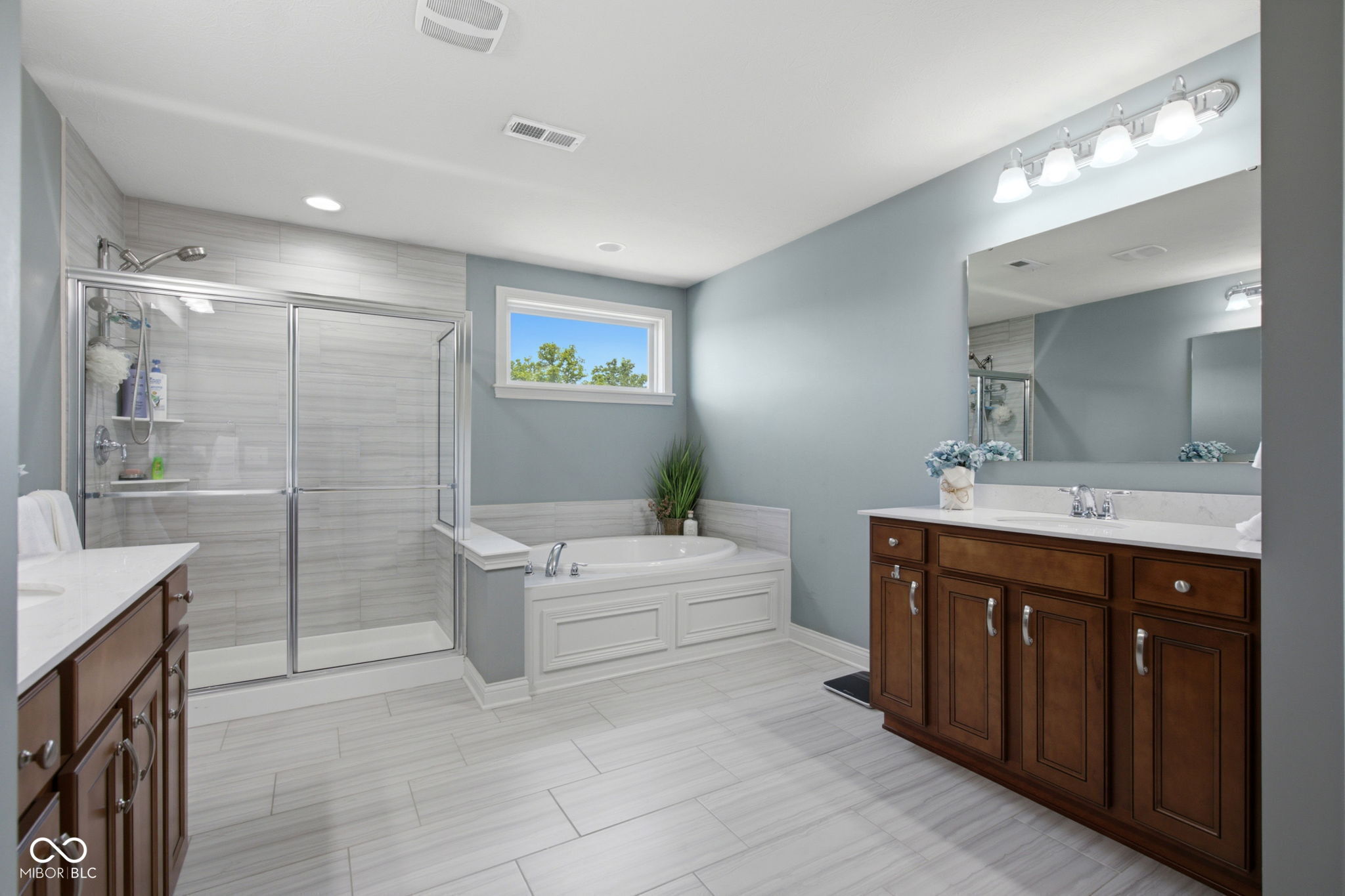 3796 Conifer Drive