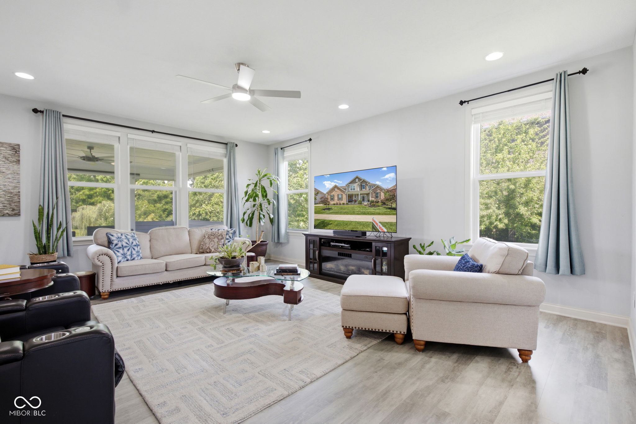 3796 Conifer Drive