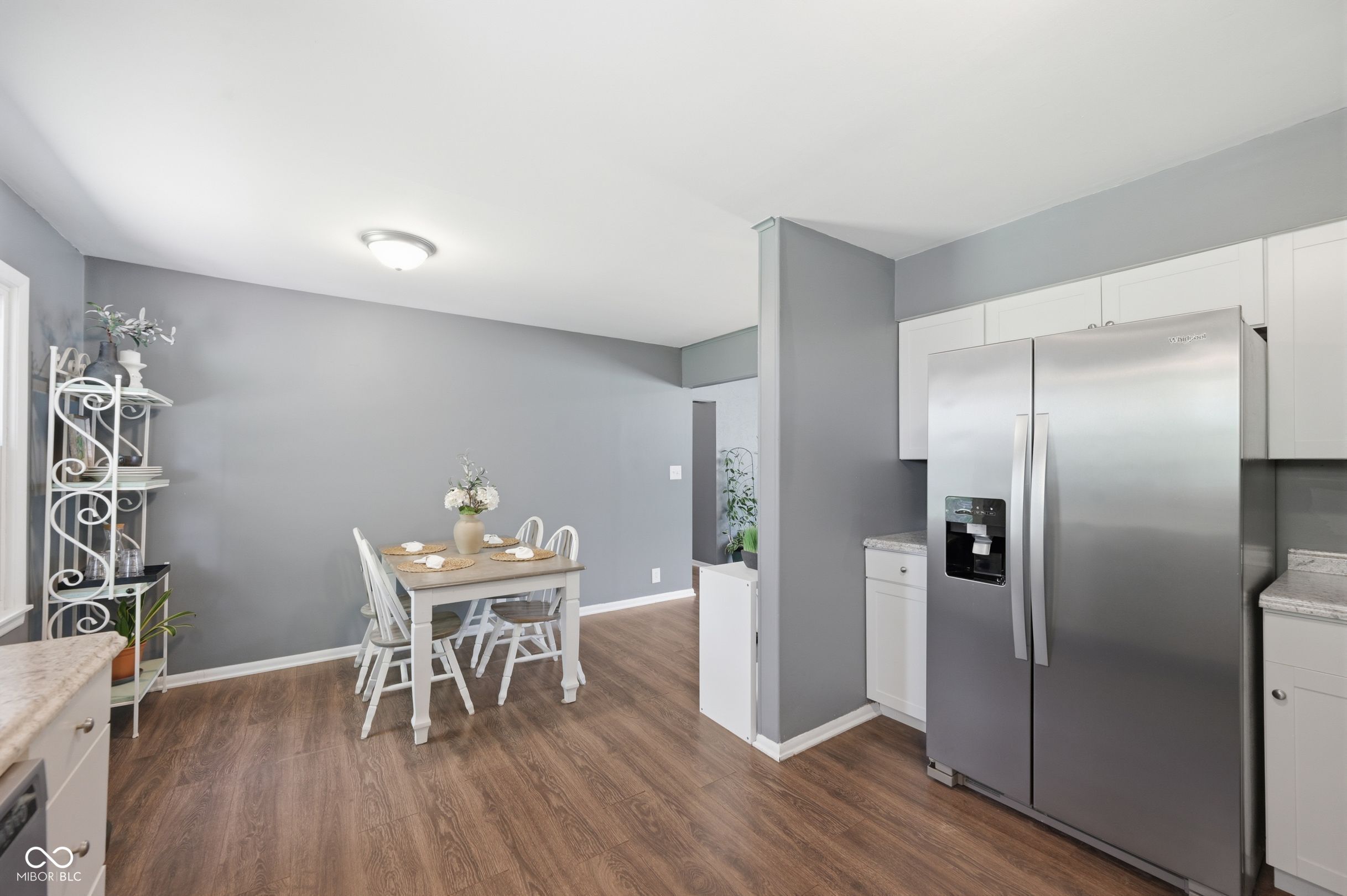 2526 Thayer Court