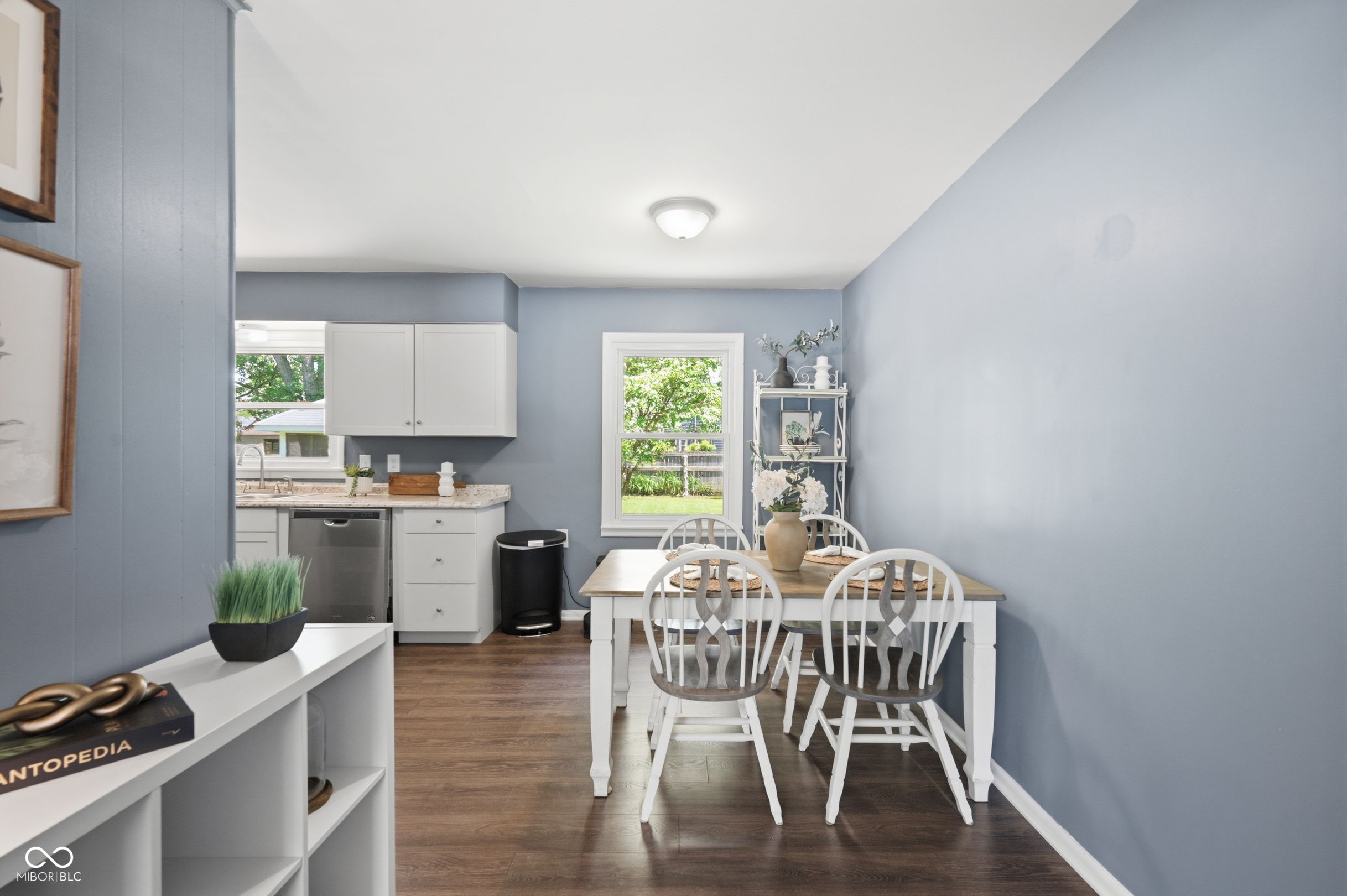 2526 Thayer Court