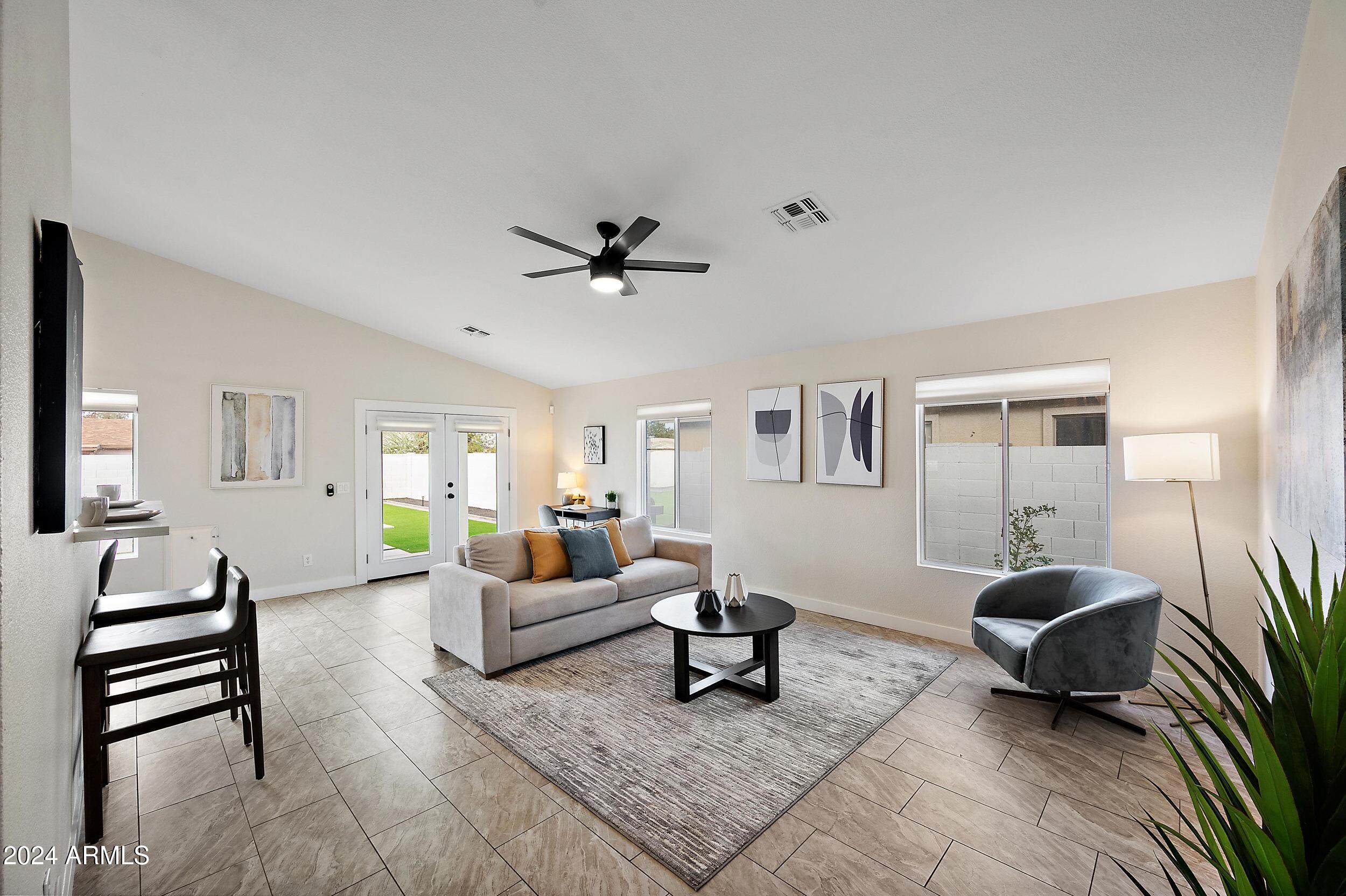 5636 S 14TH Street