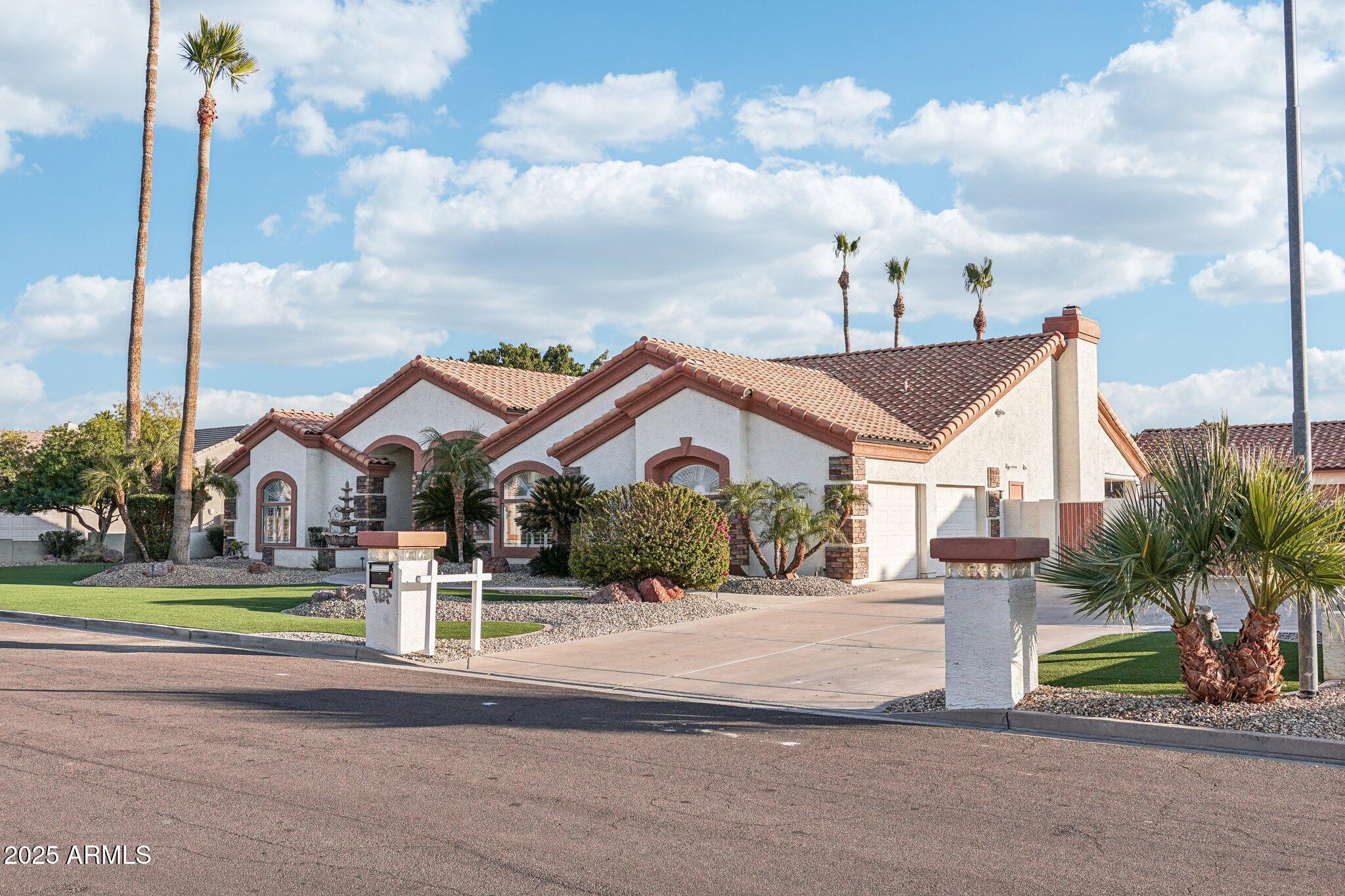 9623 W TIERRA GRANDE