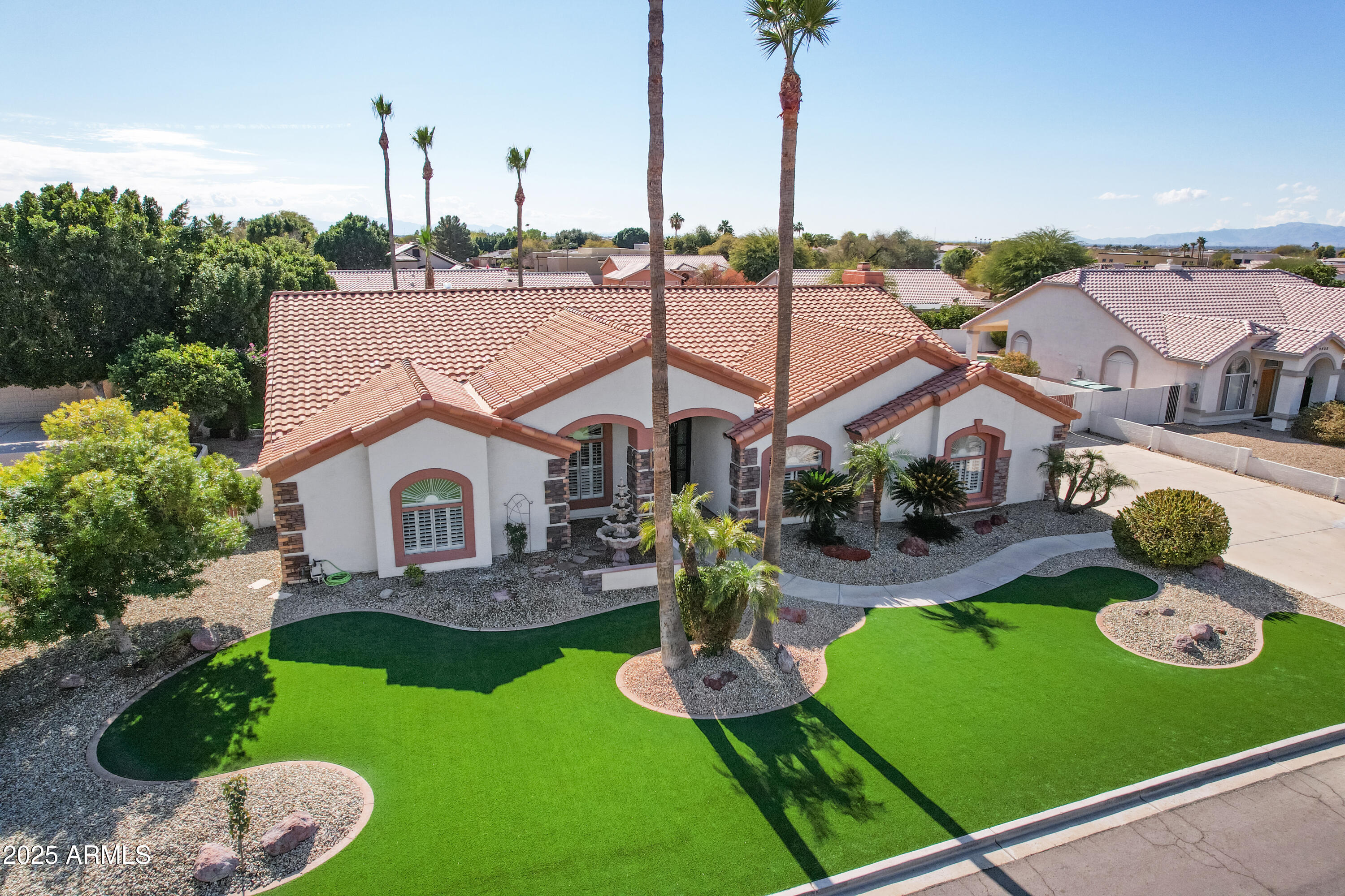 9623 W TIERRA GRANDE