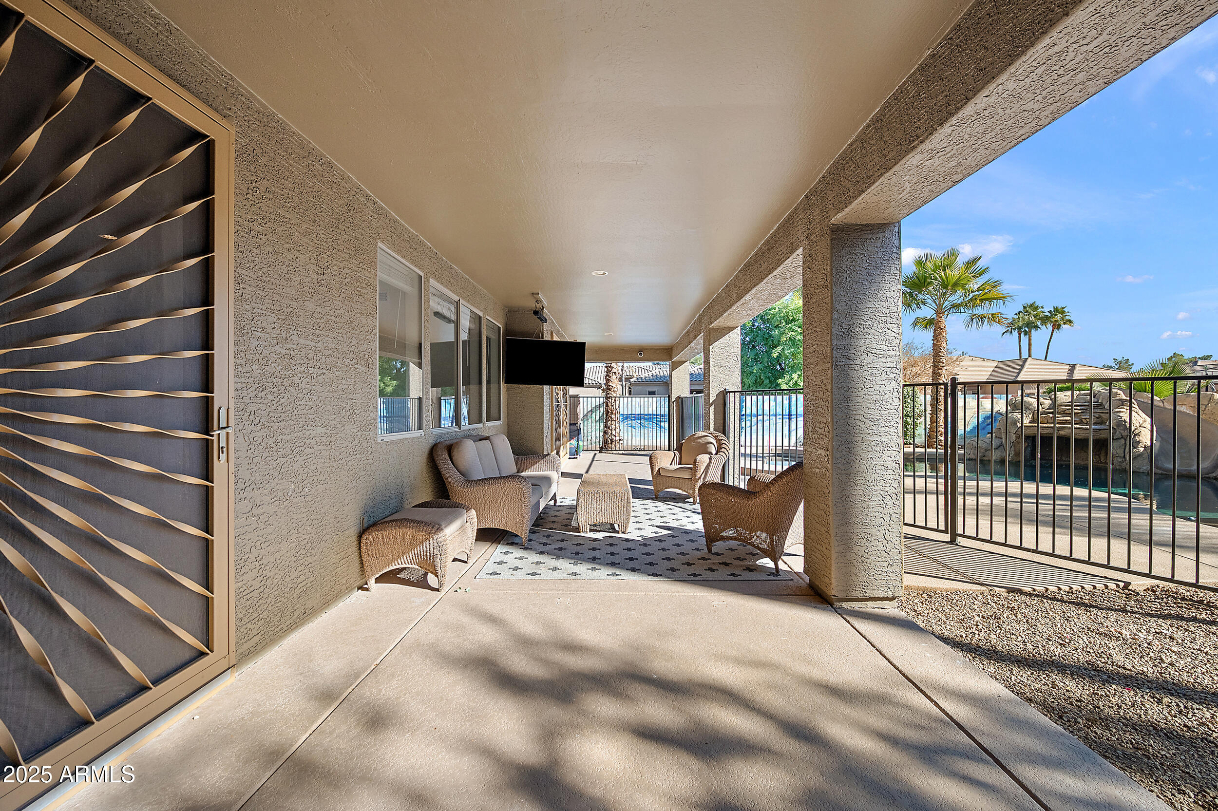 2205 E TAURUS Place