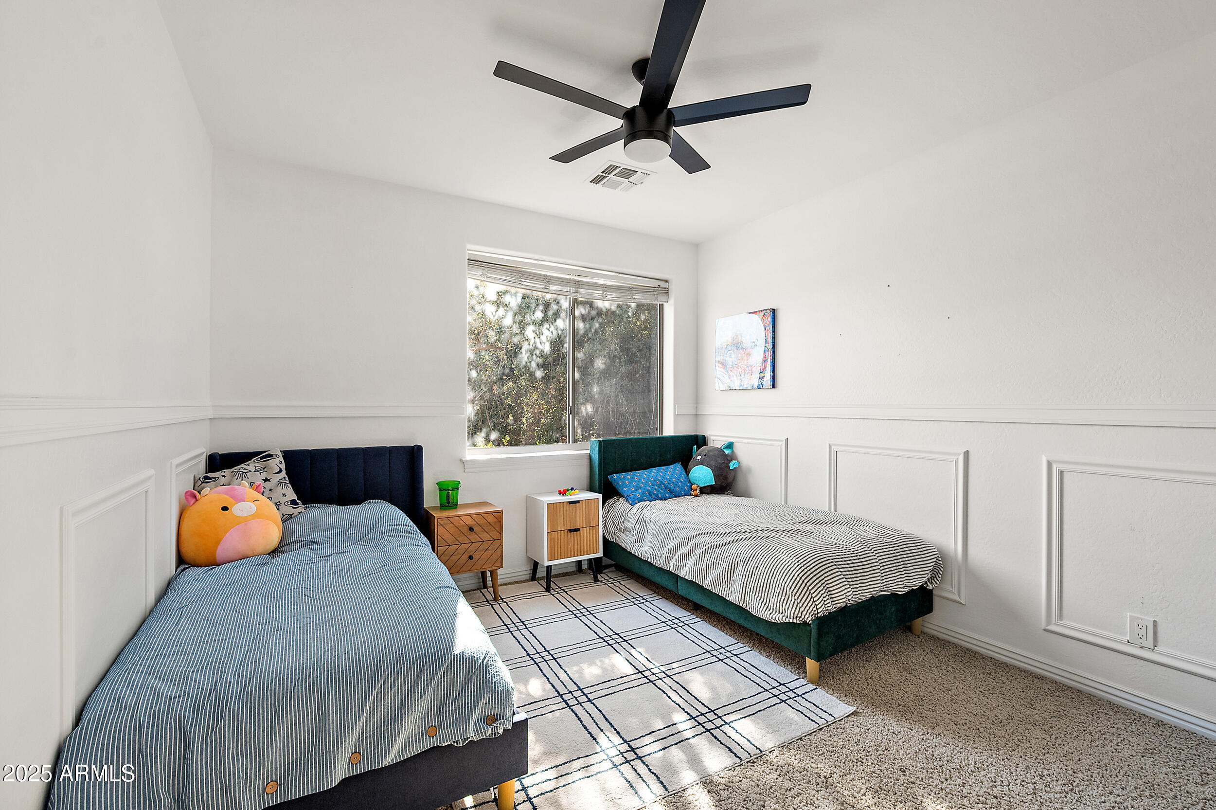 2205 E TAURUS Place