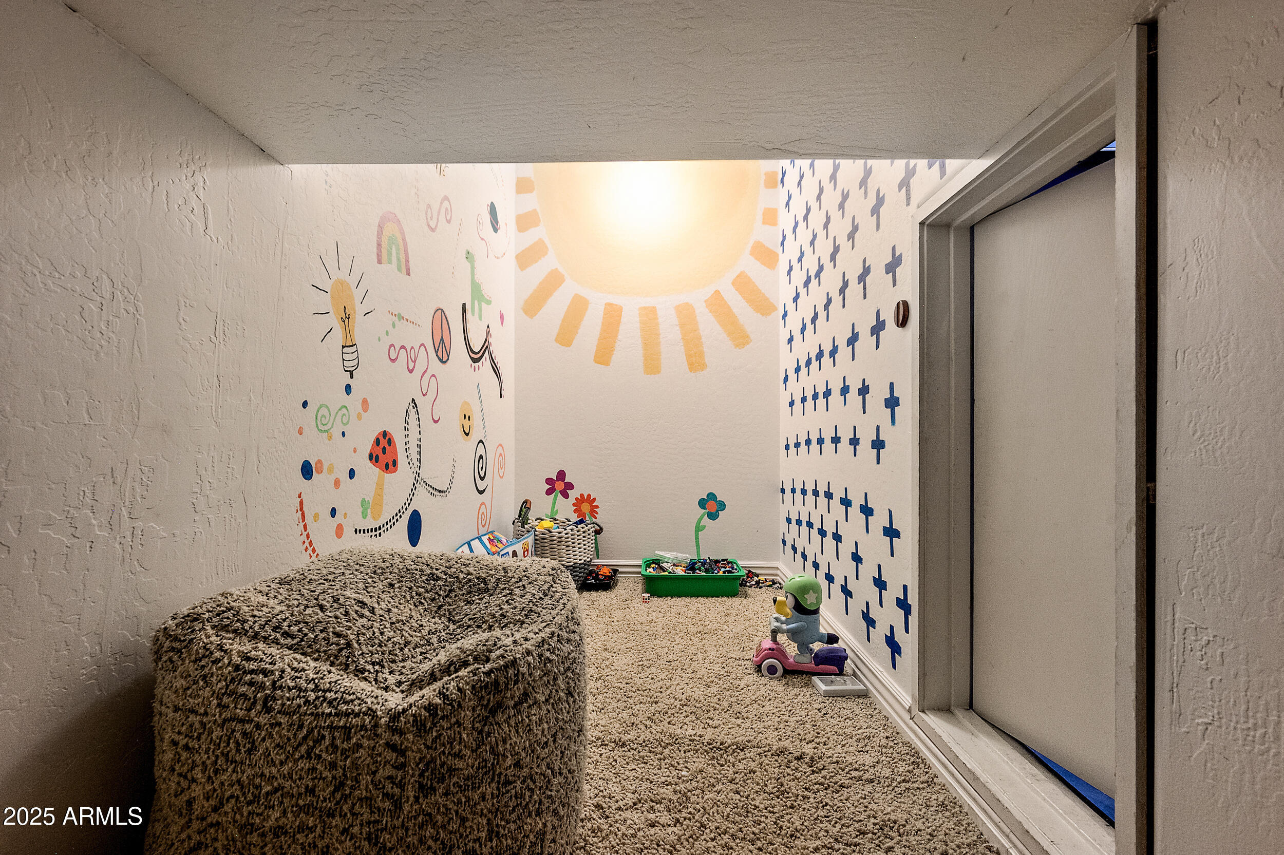 2205 E TAURUS Place