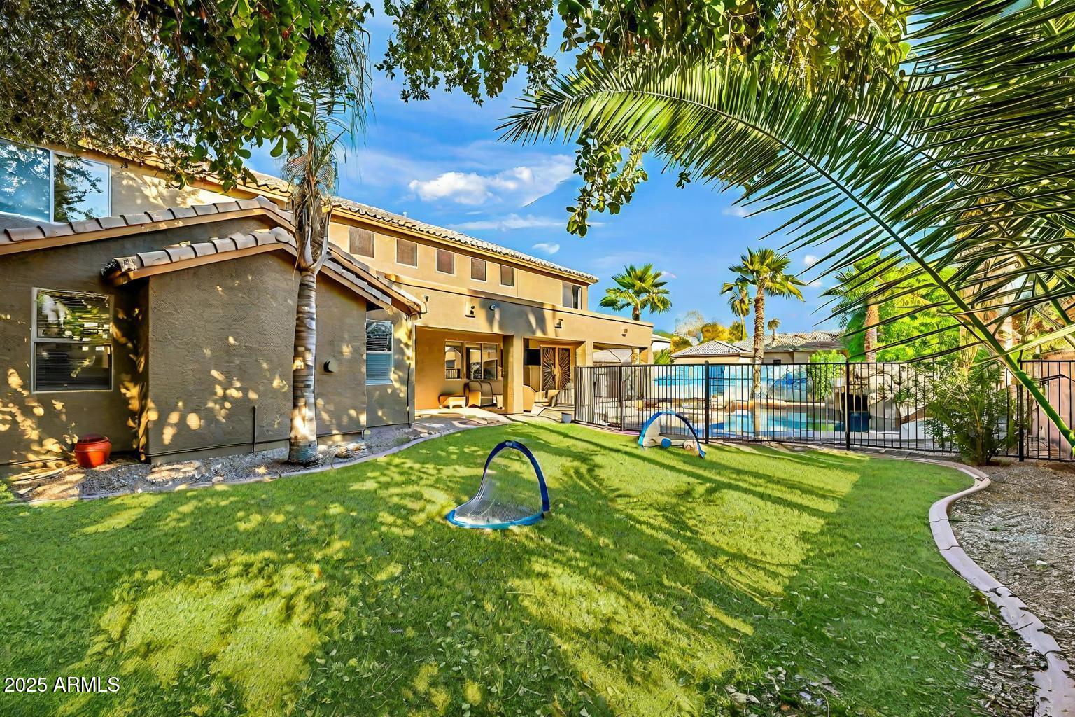 2205 E TAURUS Place