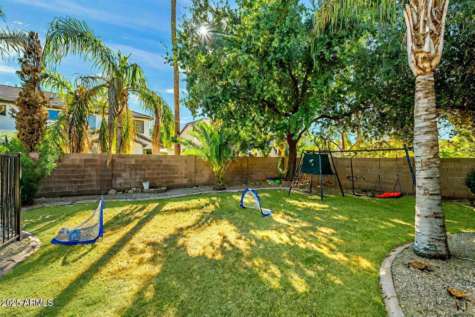 2205 E TAURUS Place