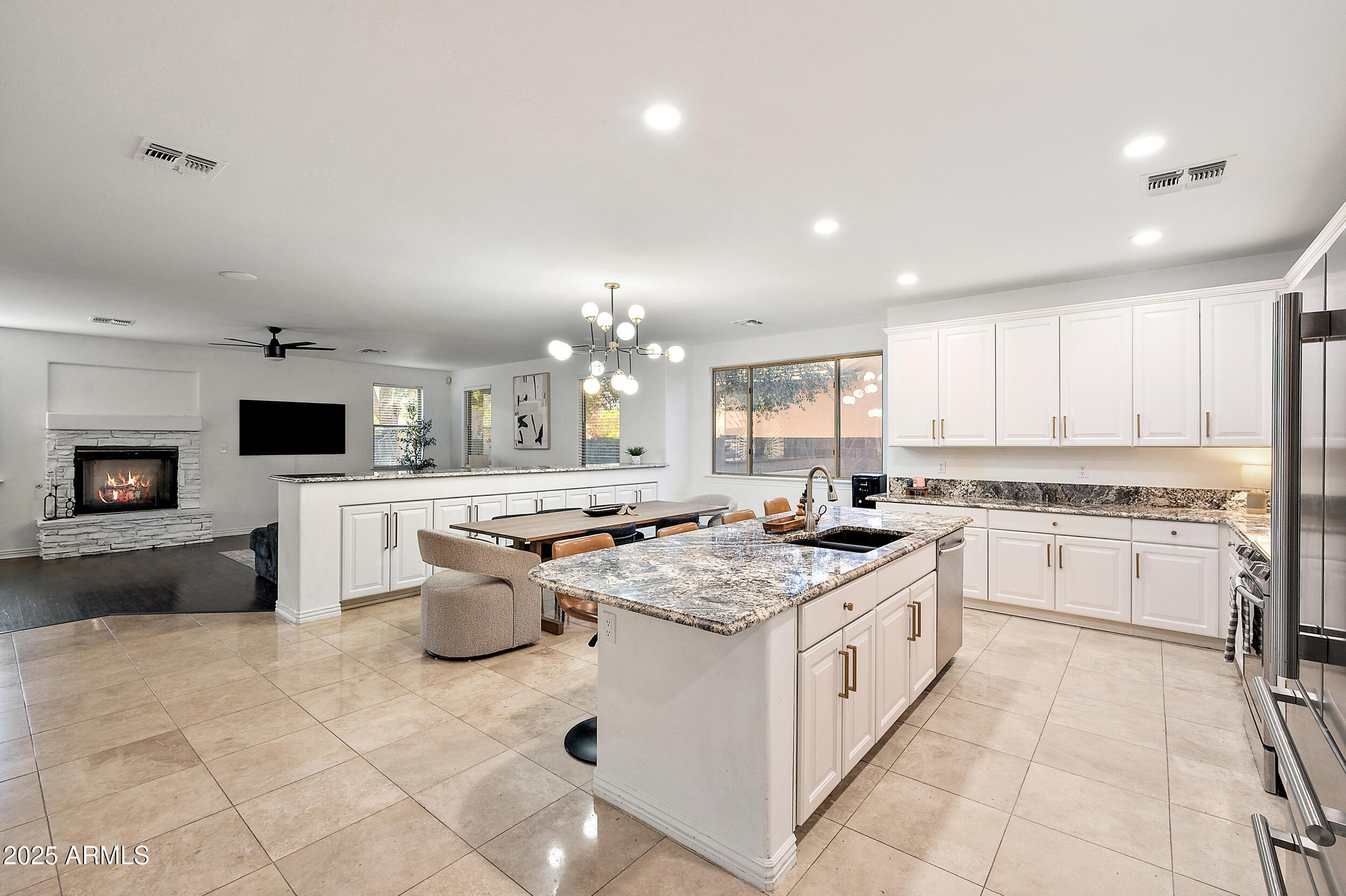 2205 E TAURUS Place