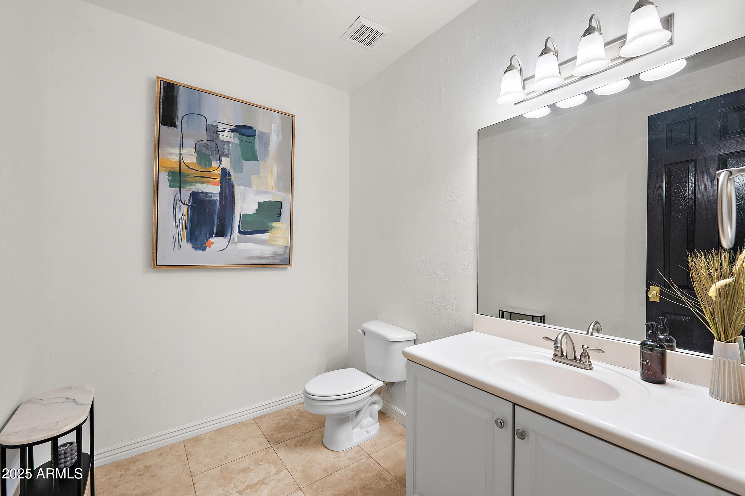 2205 E TAURUS Place