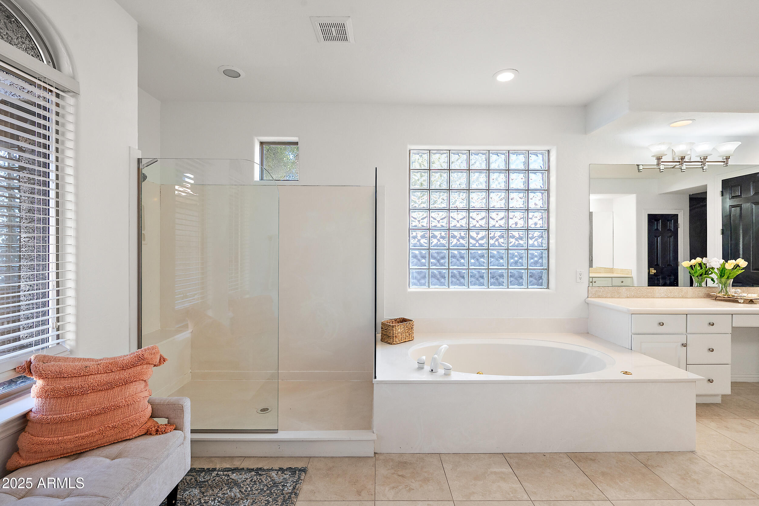 2205 E TAURUS Place