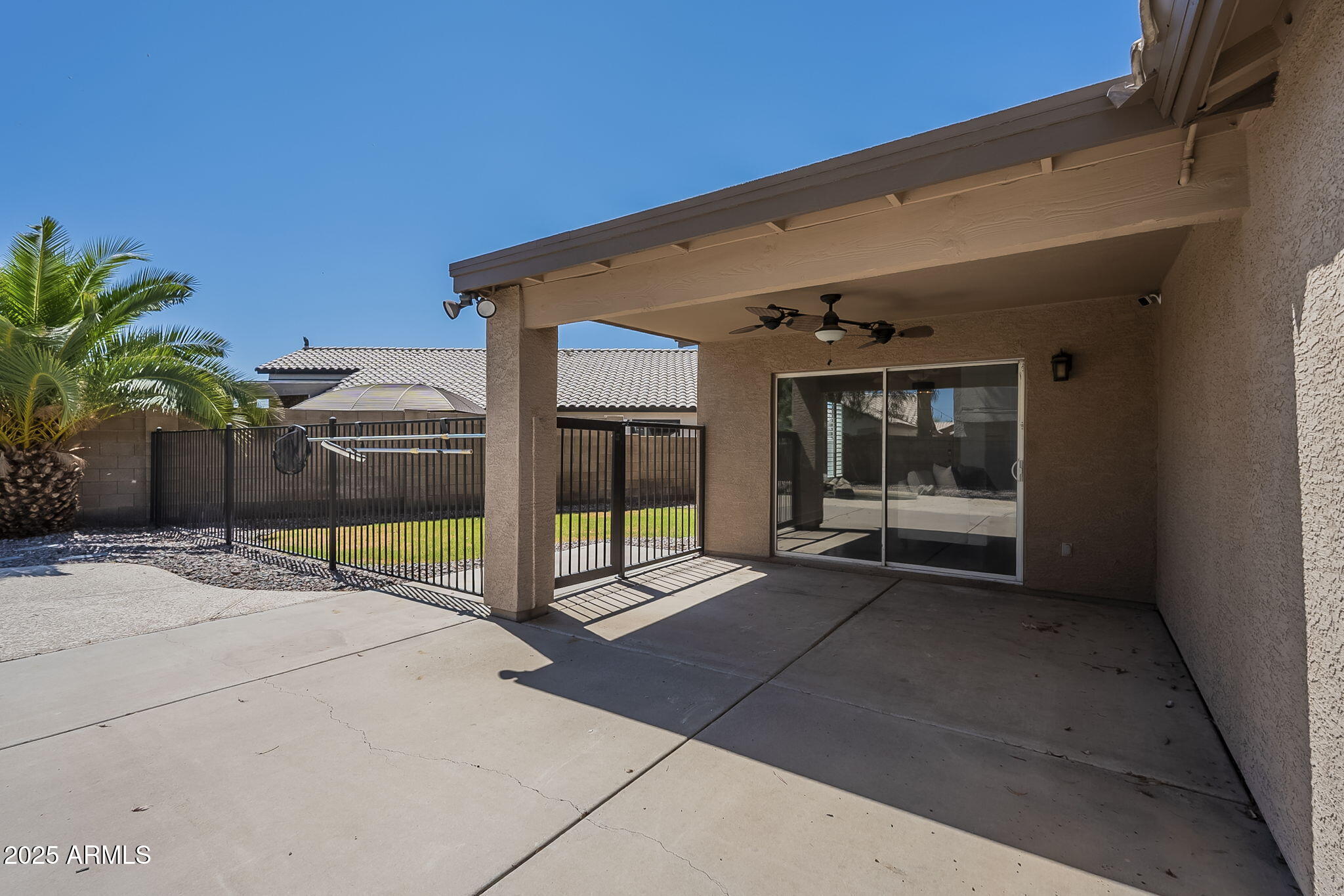 890 N BOGLE Court