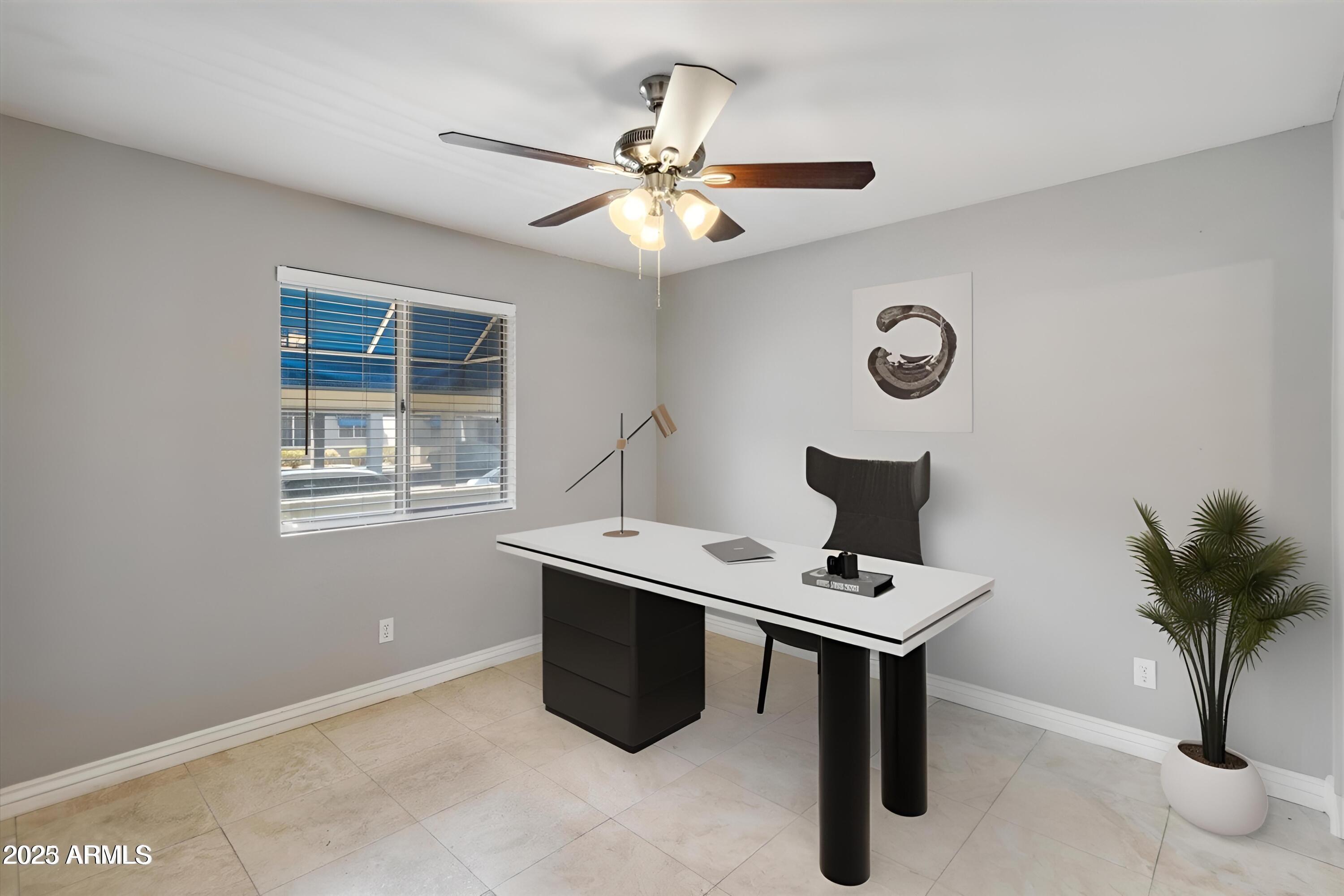 220 N 22ND Place, 1011