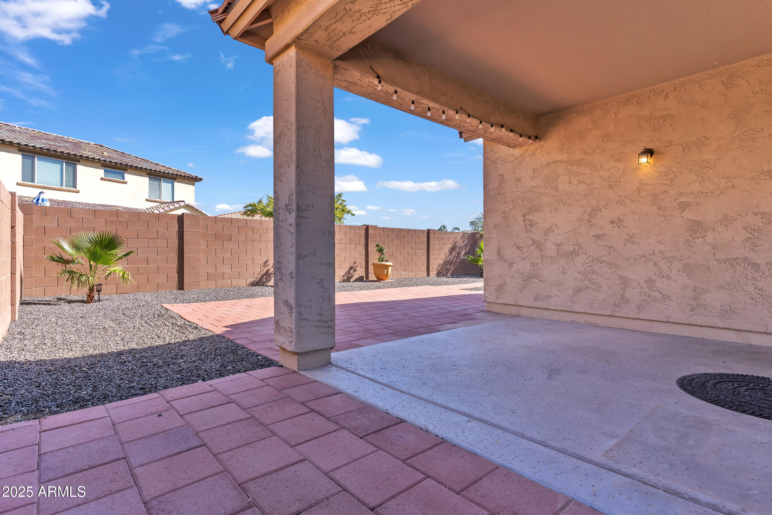 2354 E BELLERIVE Drive, Gilbert