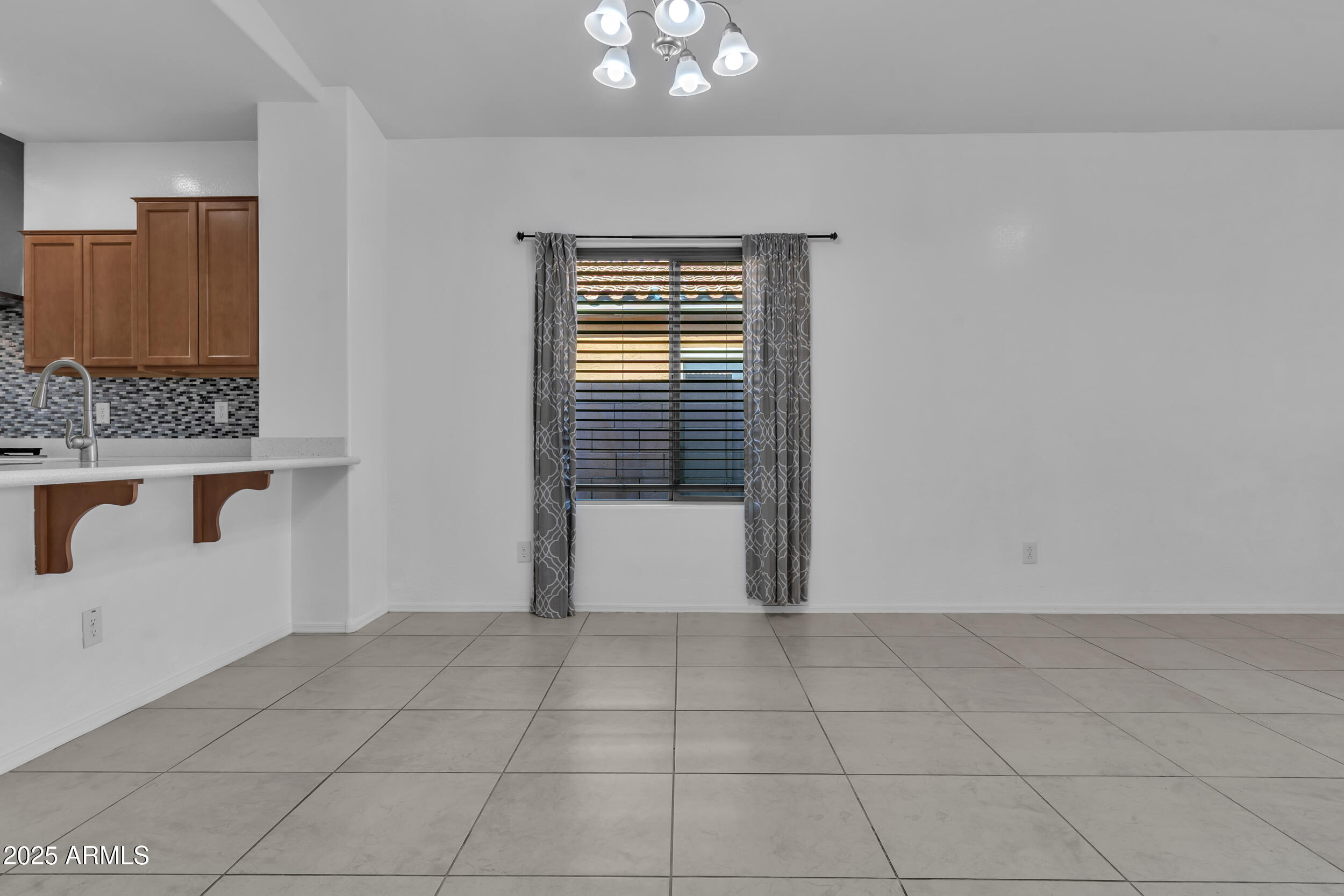 2354 E BELLERIVE Drive, Gilbert