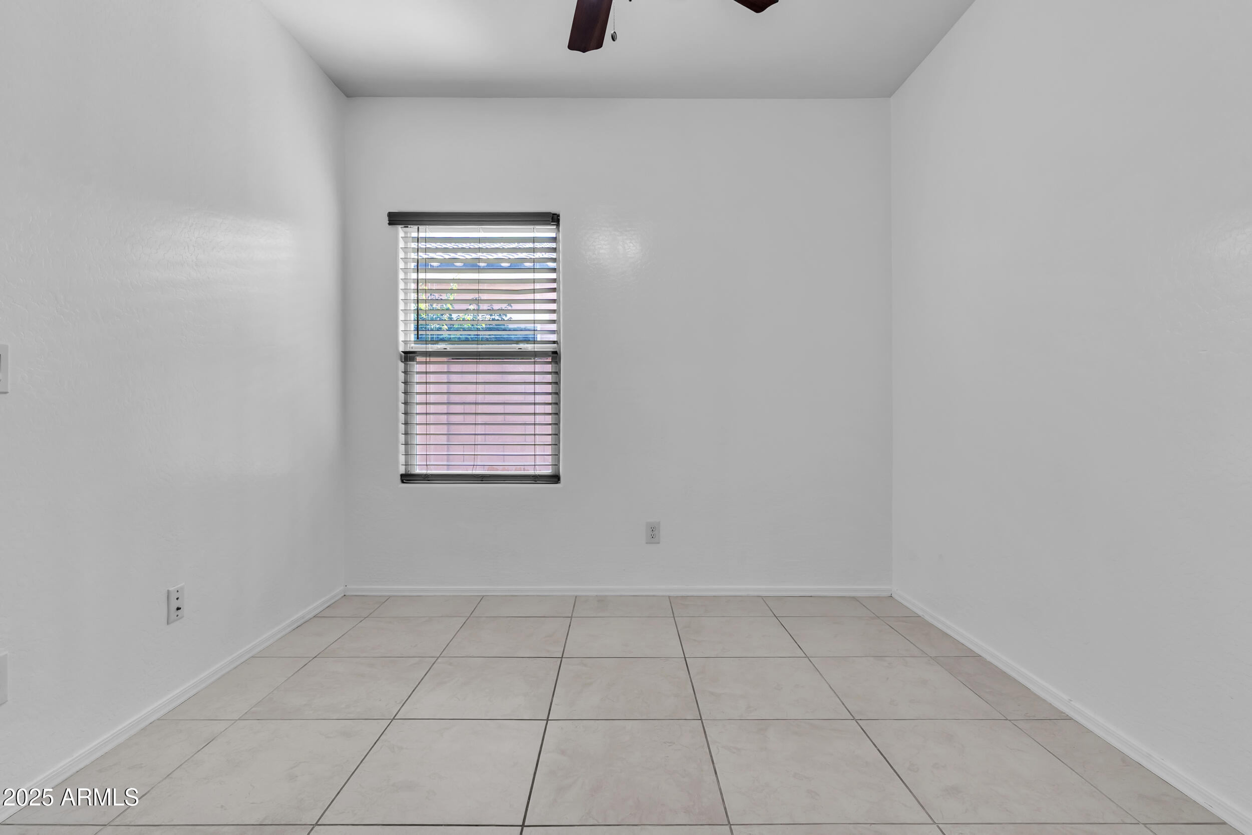 2354 E BELLERIVE Drive, Gilbert