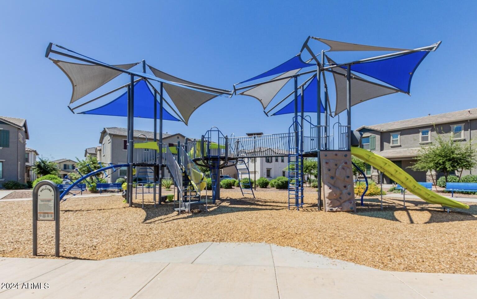 5807 W WARNER Street