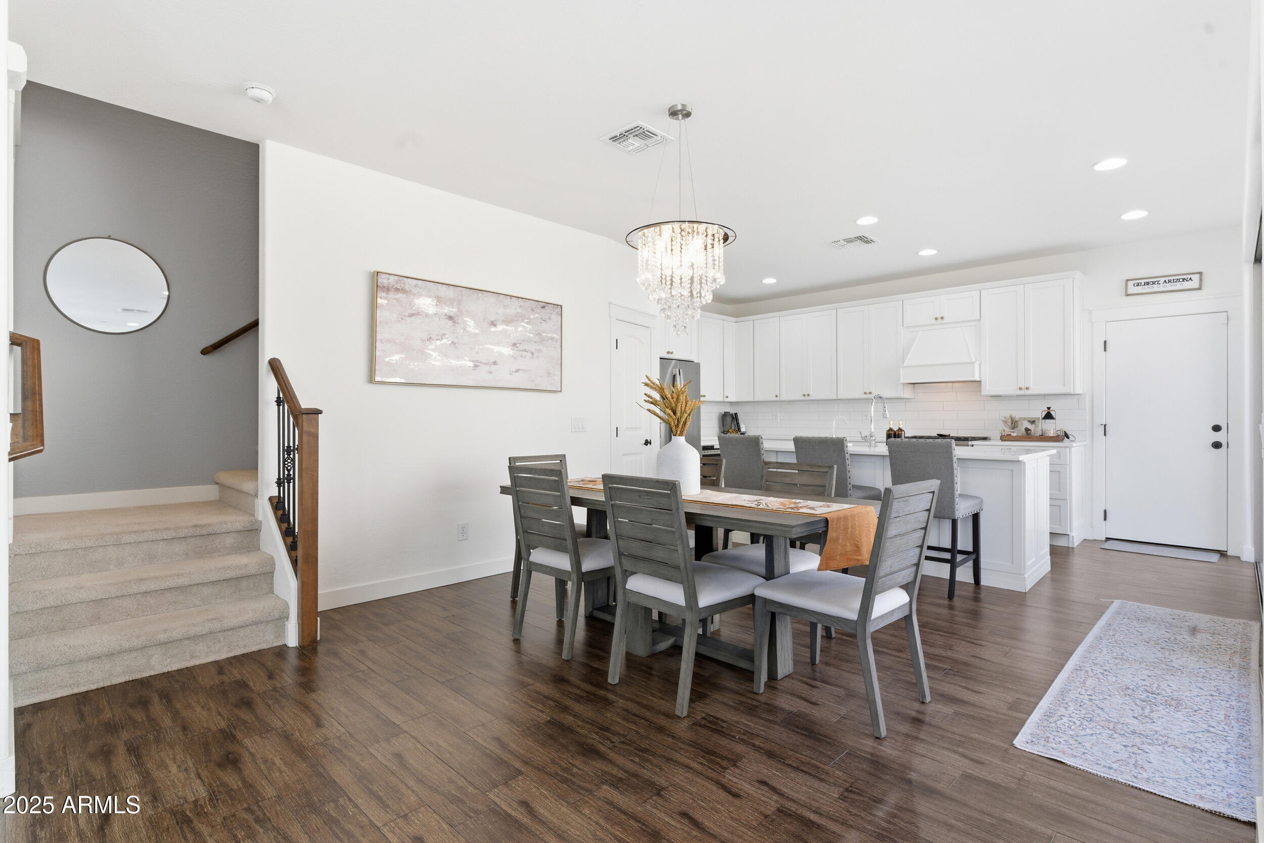 4665 E WILDHORSE Drive