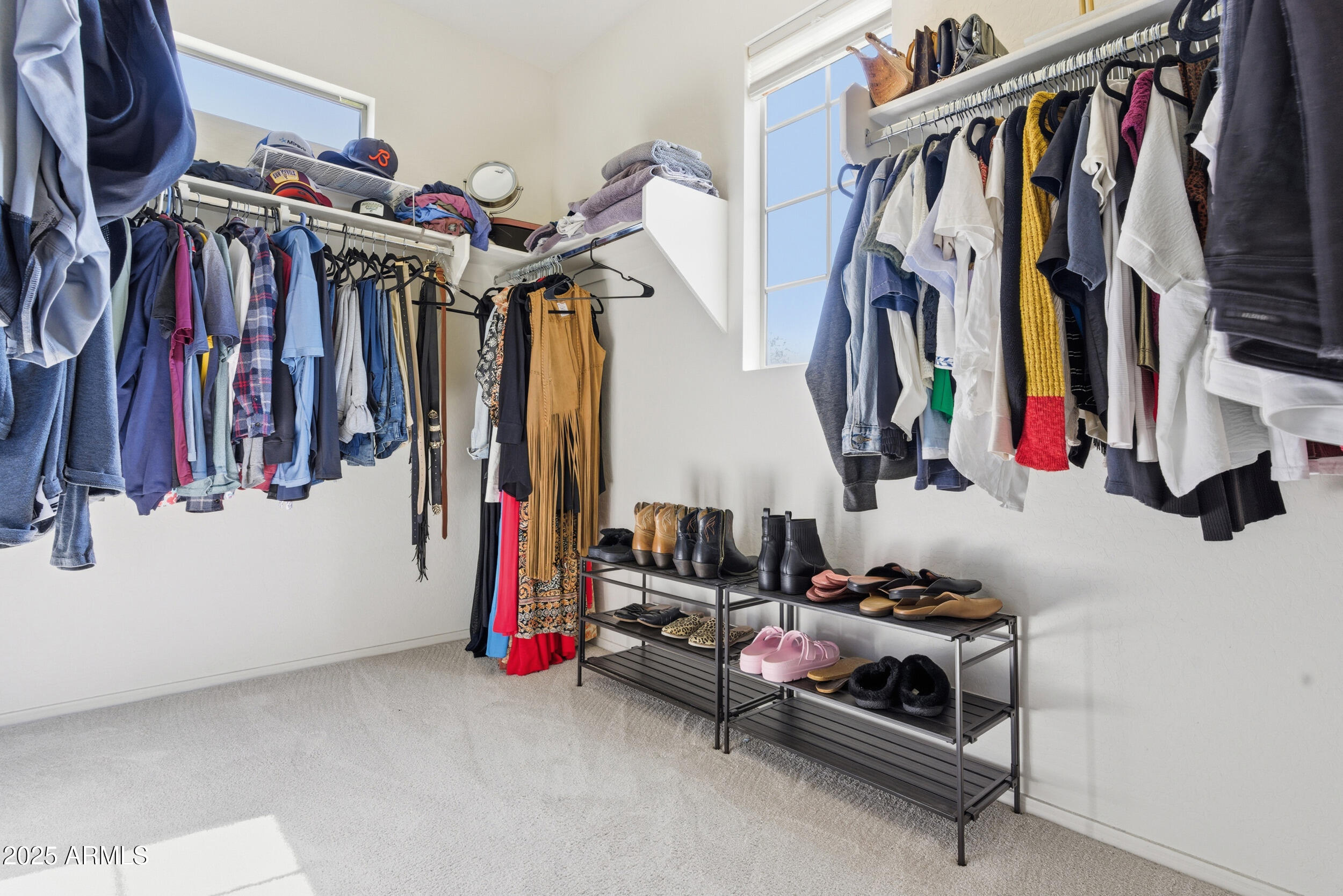 4665 E WILDHORSE Drive