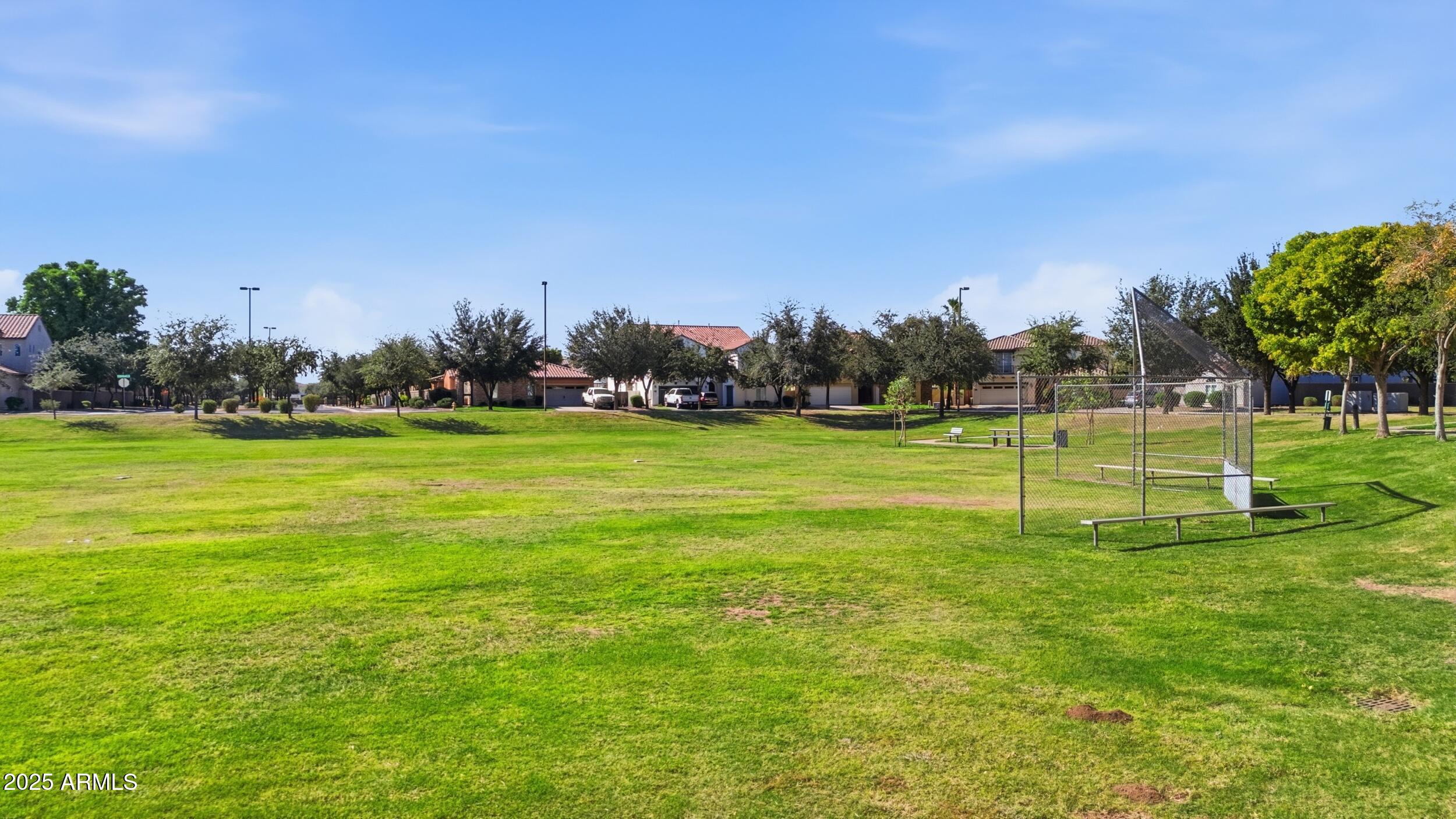 4665 E WILDHORSE Drive