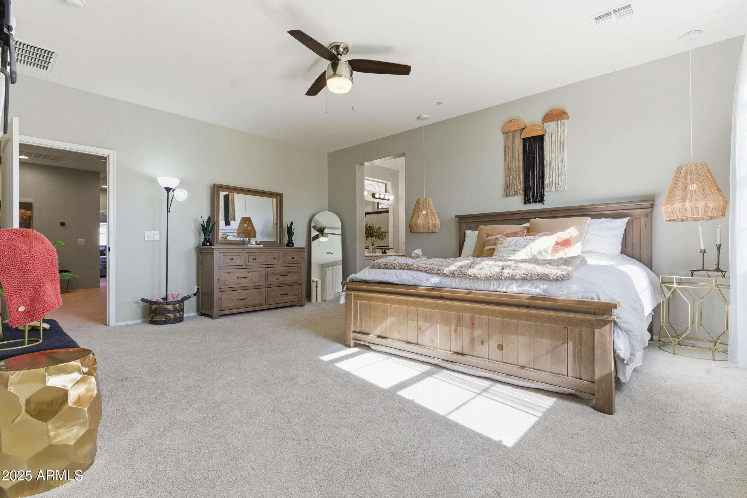 4665 E WILDHORSE Drive