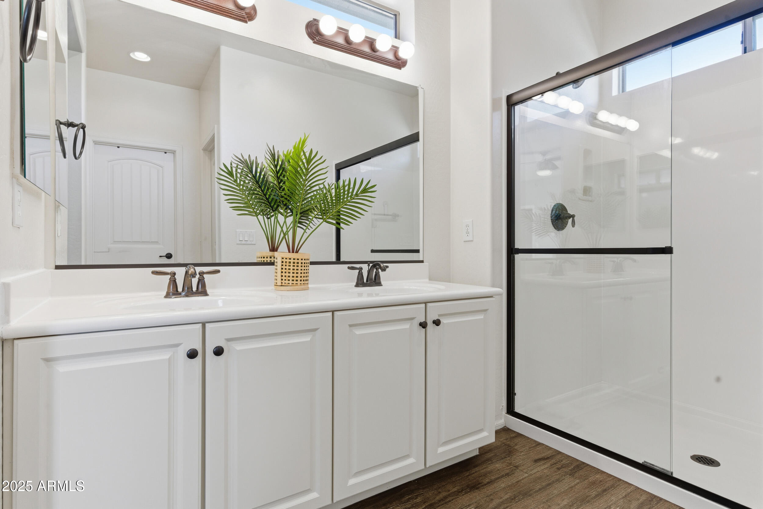 4665 E WILDHORSE Drive