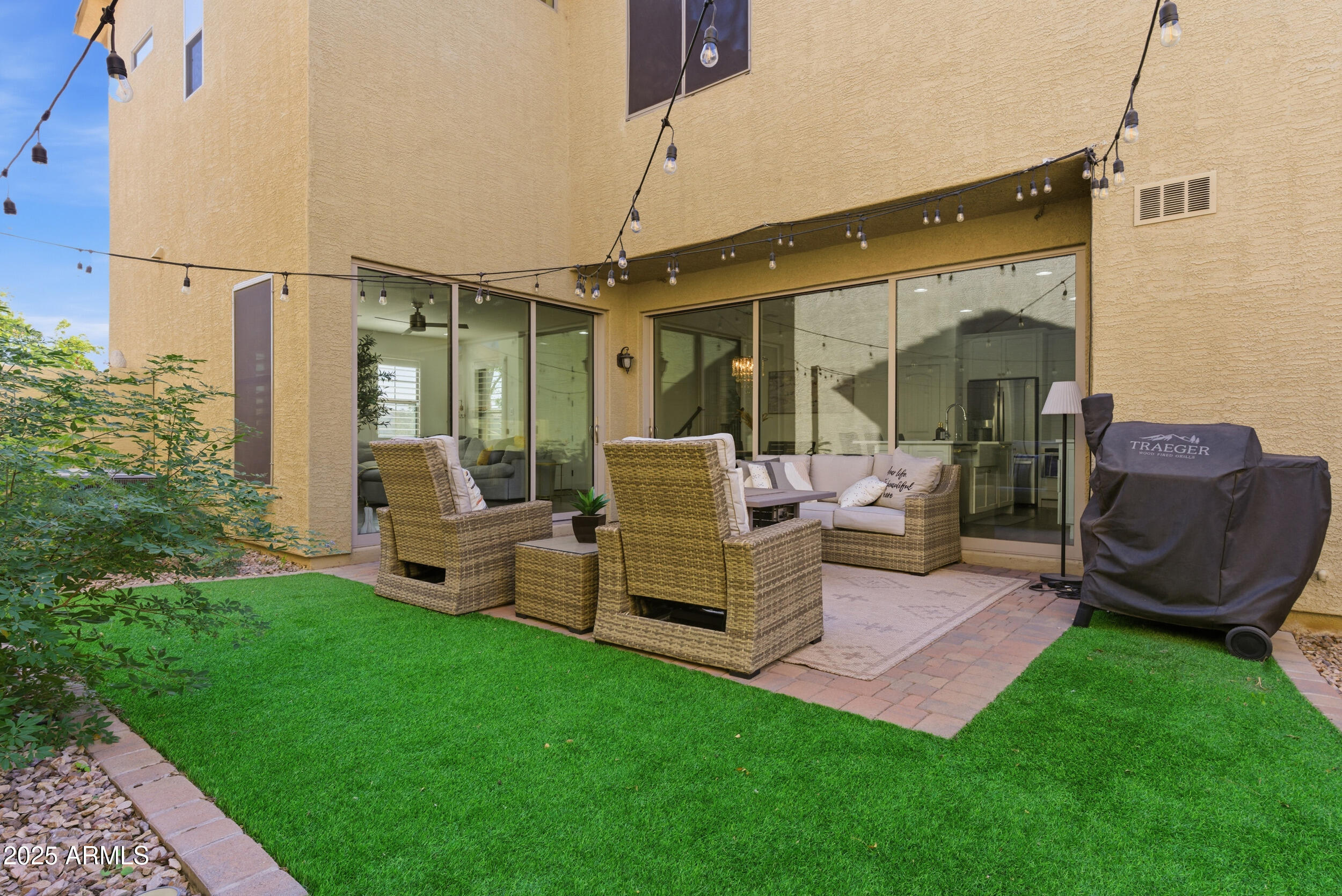 4665 E WILDHORSE Drive