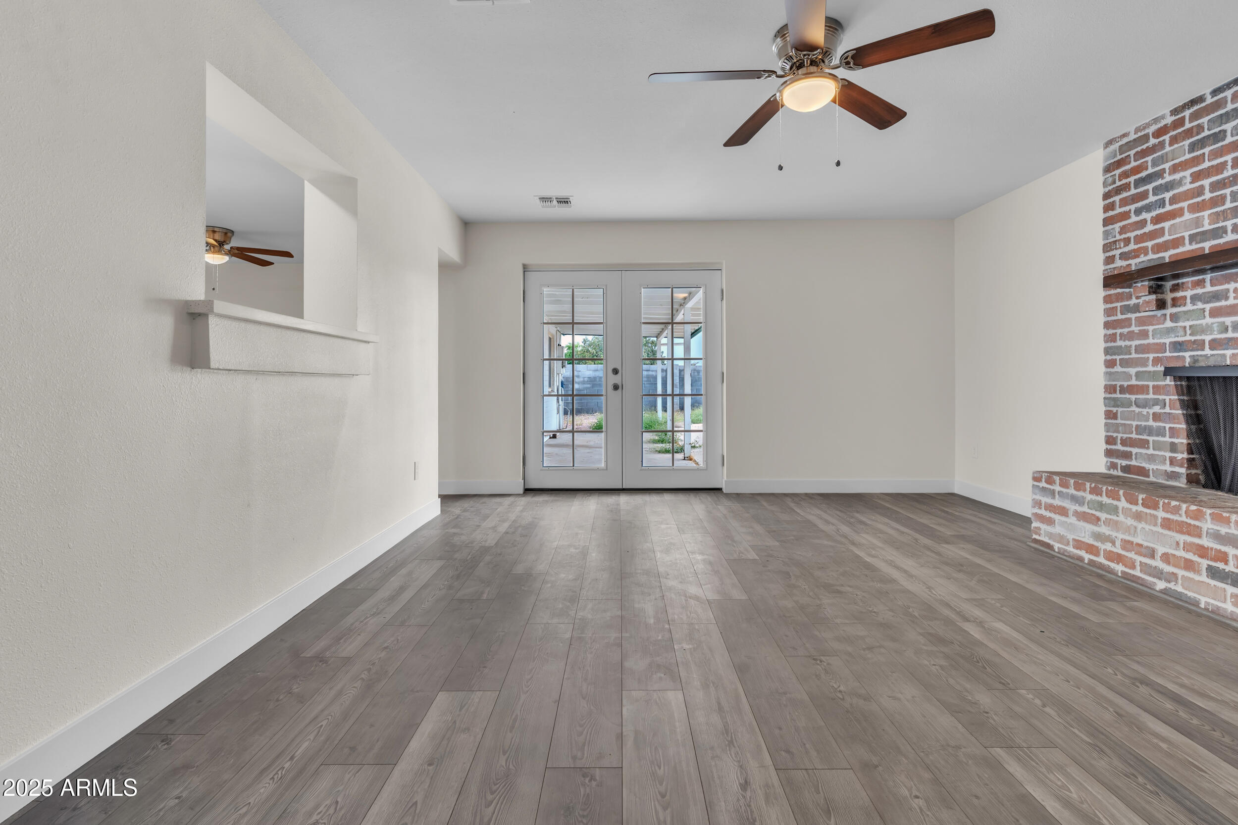 31 W DUKE Drive