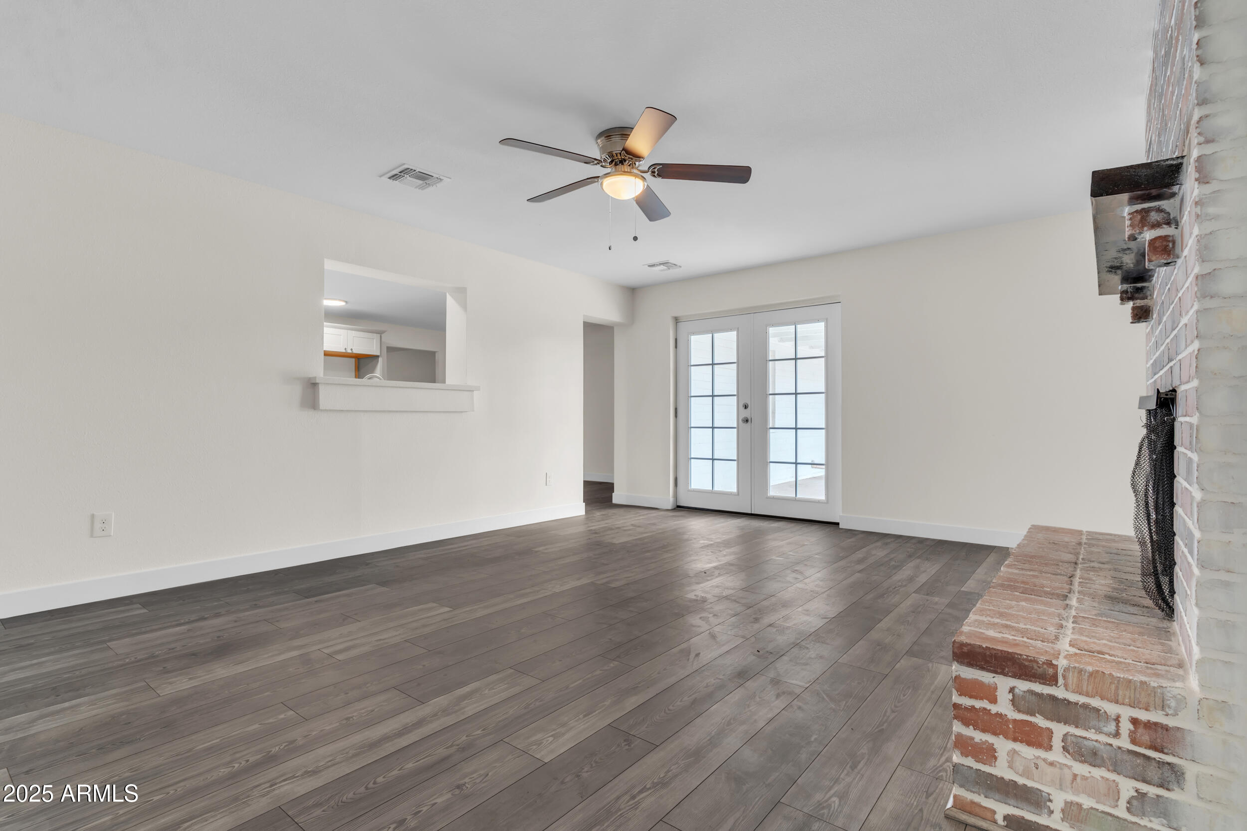 31 W DUKE Drive
