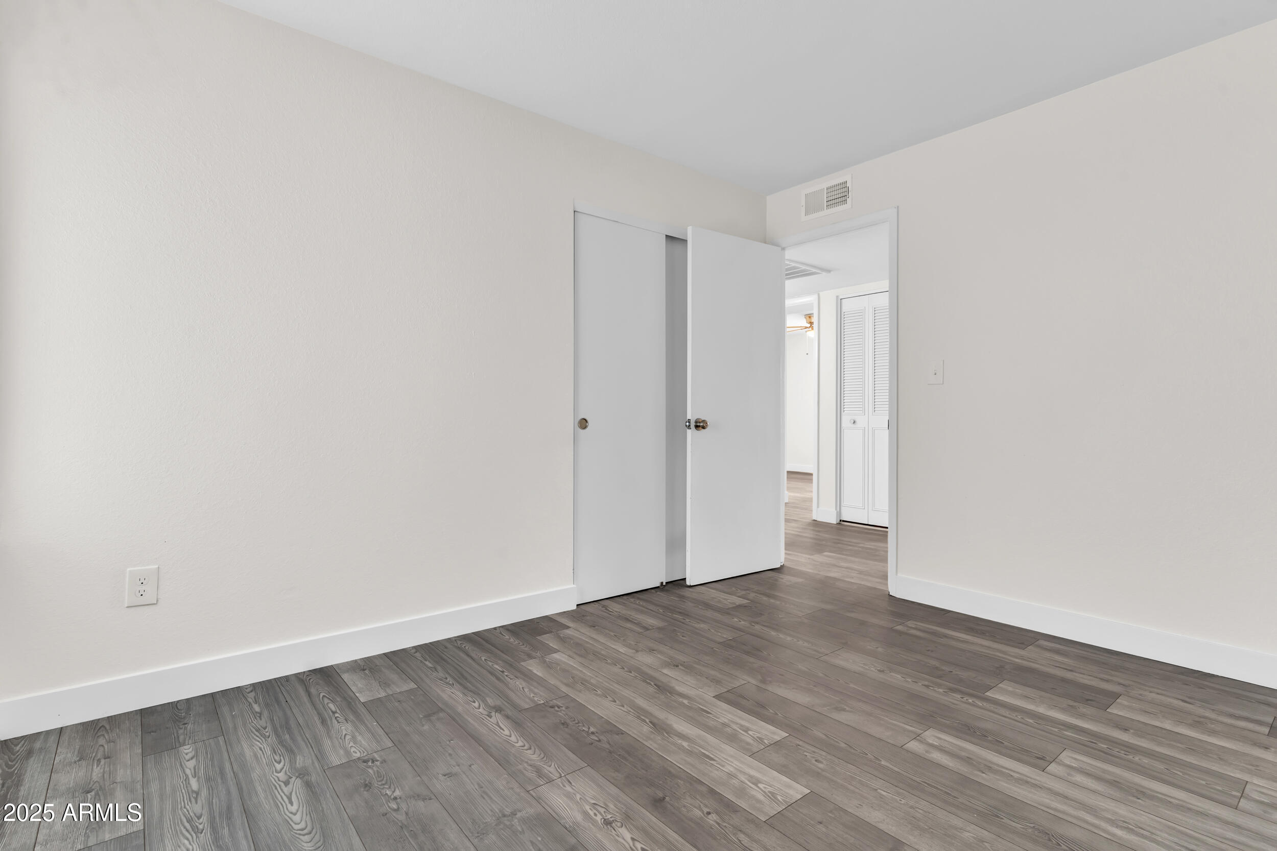 31 W DUKE Drive