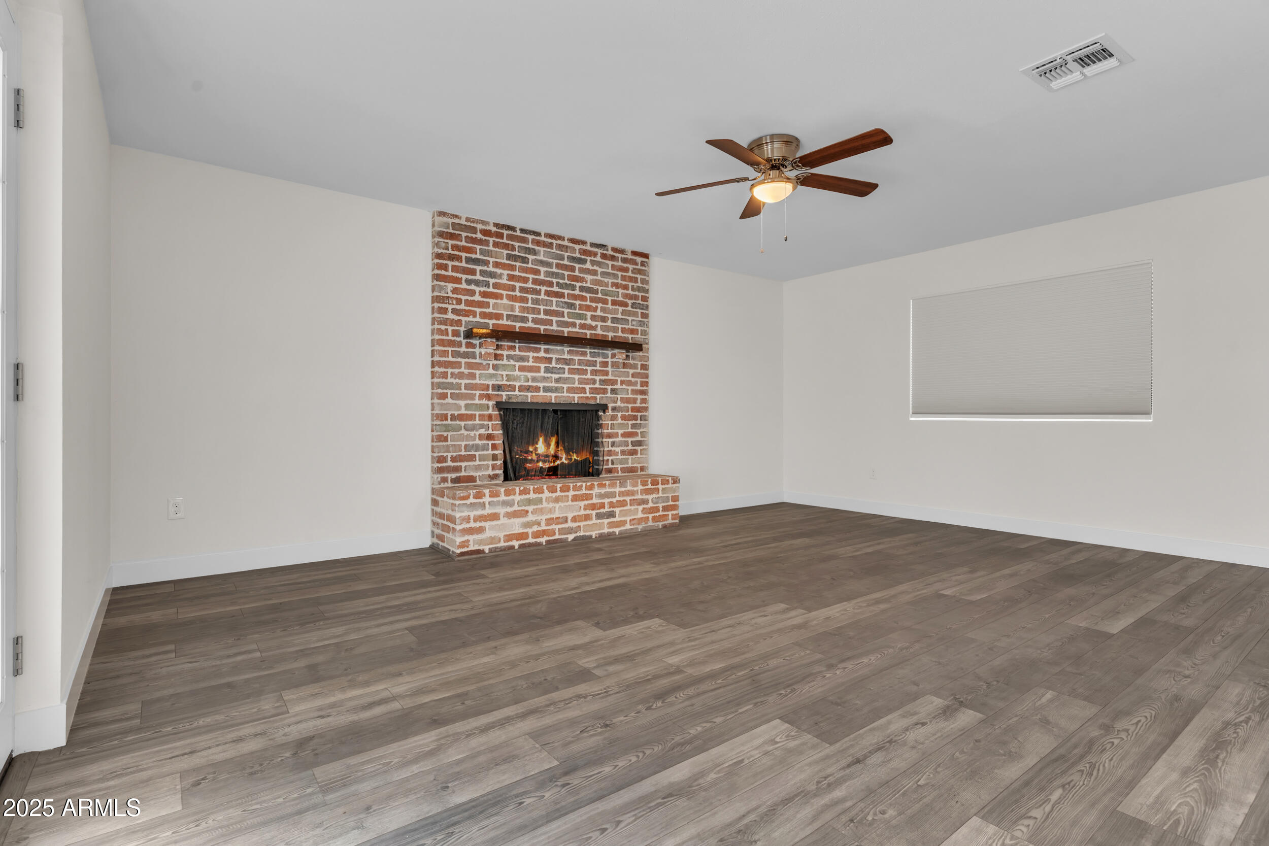 31 W DUKE Drive