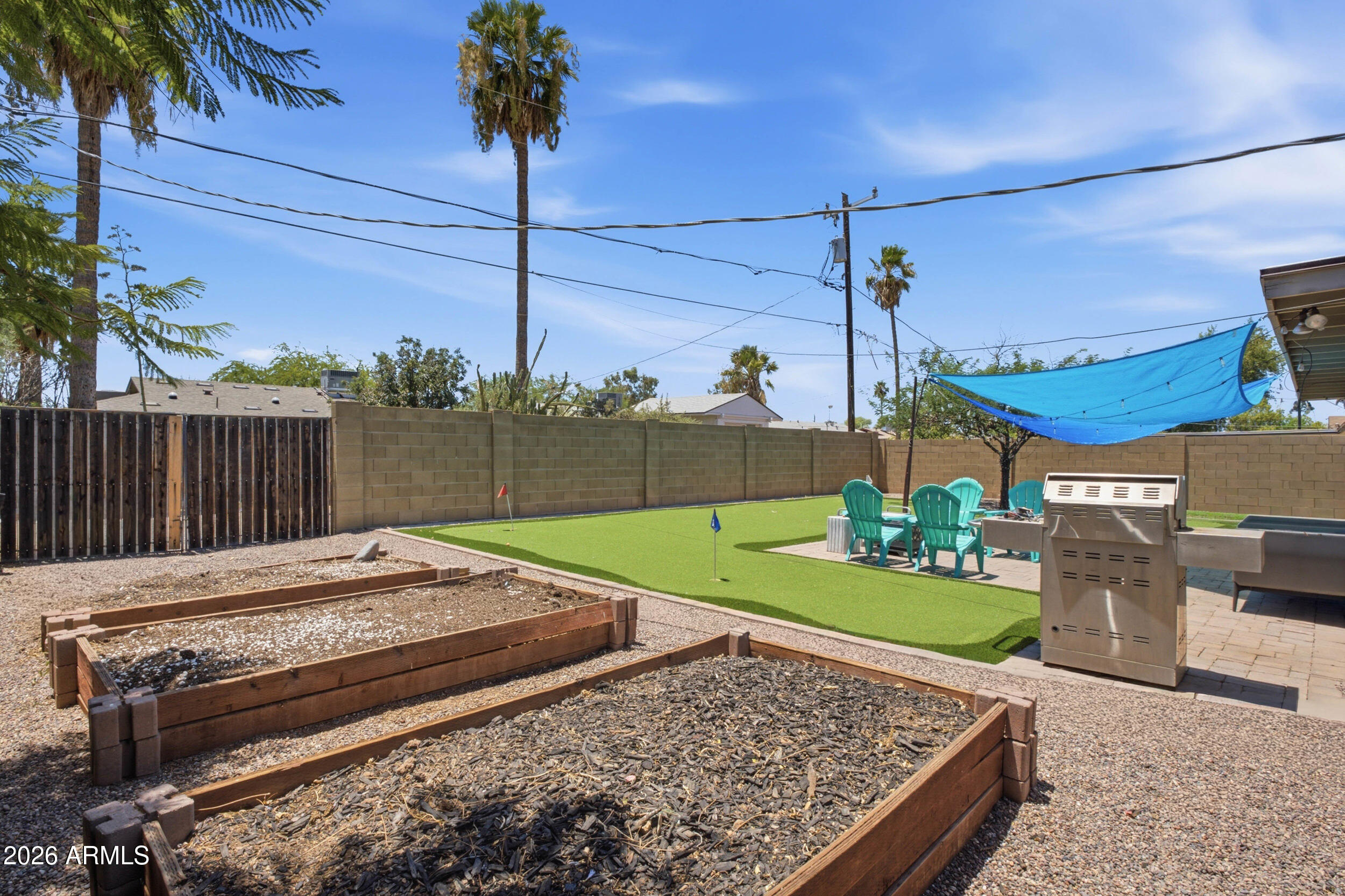 813 W ROMO JONES Street