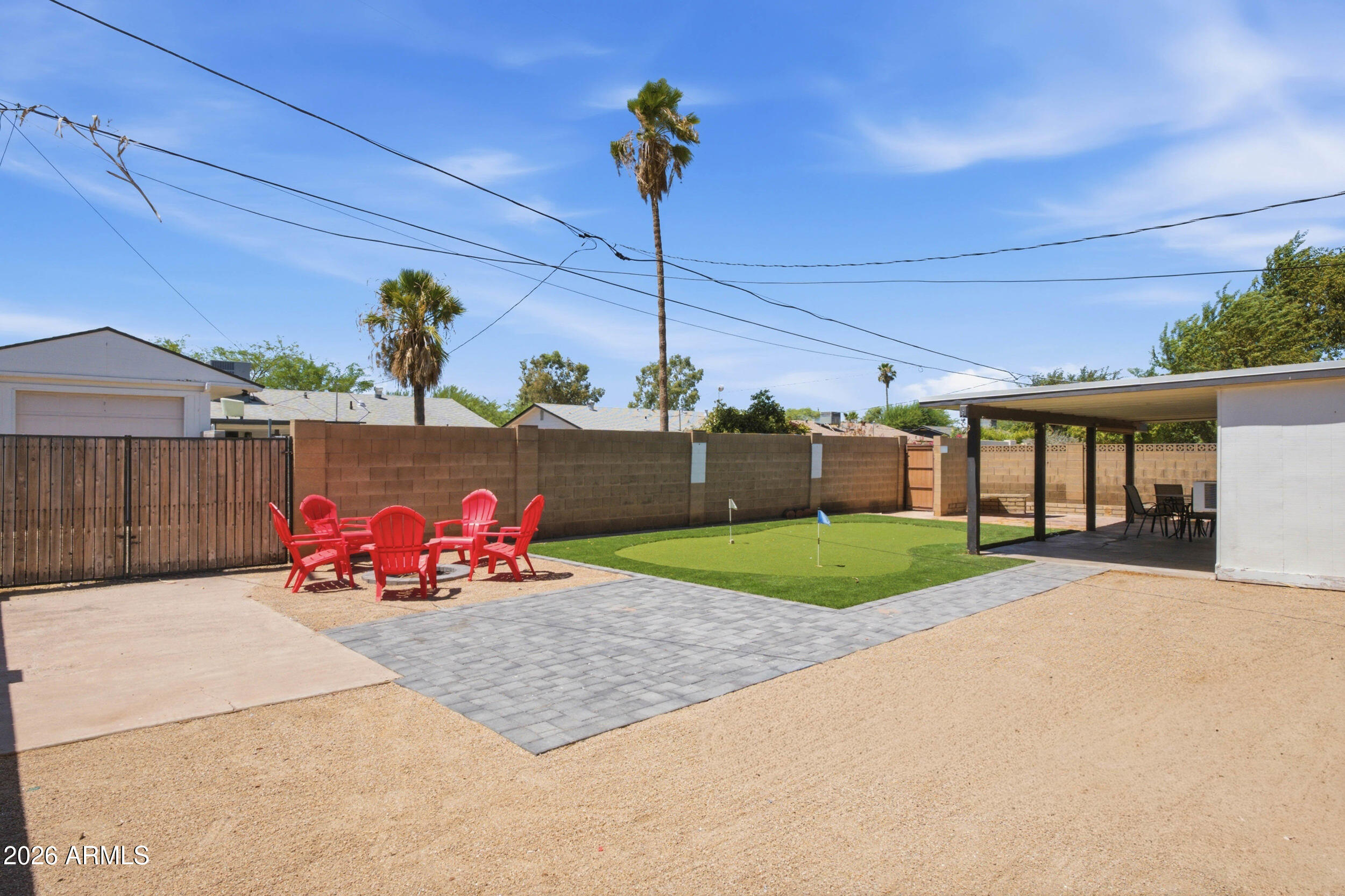 817 W ROMO JONES Street