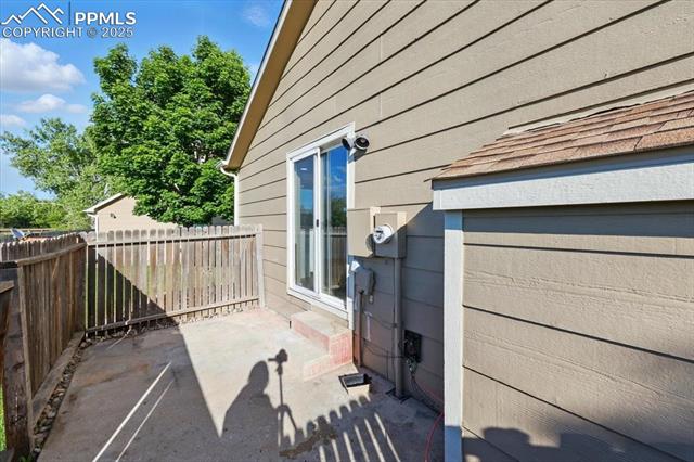 3123 Bridgewater Drive / 2-Harrison