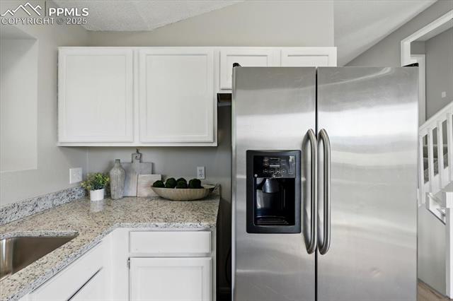 3123 Bridgewater Drive / 2-Harrison