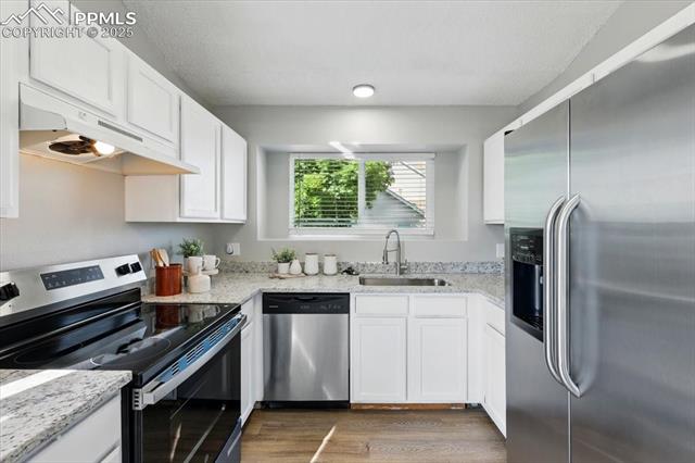 3123 Bridgewater Drive / 2-Harrison