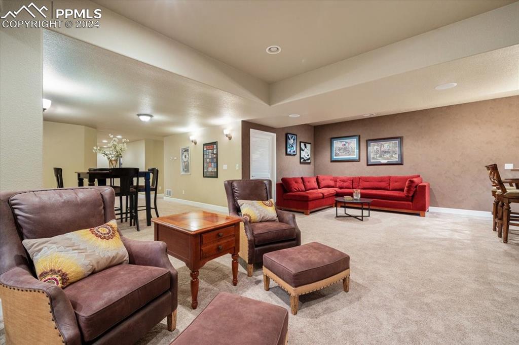 715 Trumpeters Court