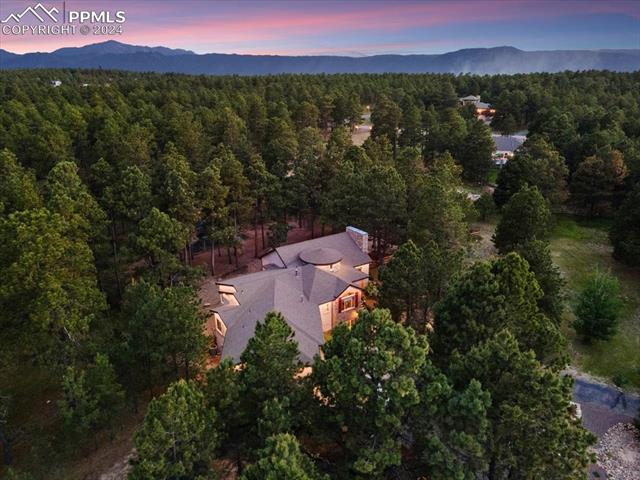 715 Trumpeters Court