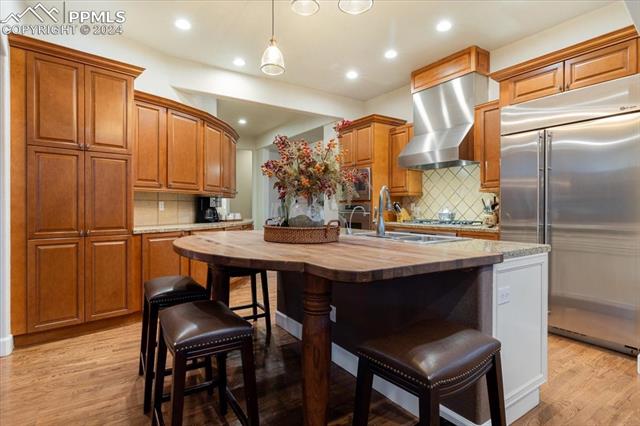 715 Trumpeters Court