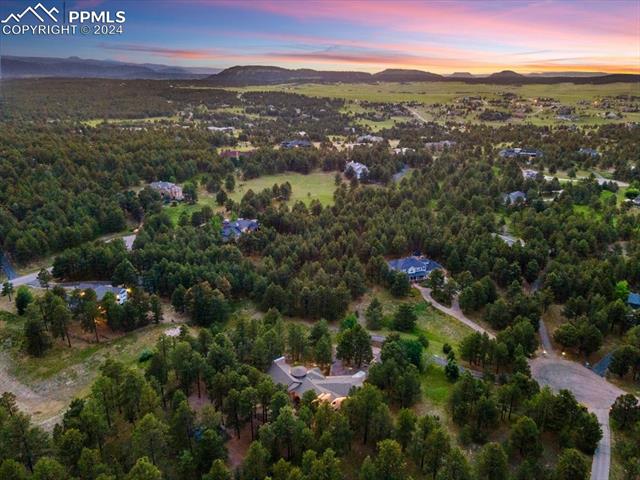 715 Trumpeters Court