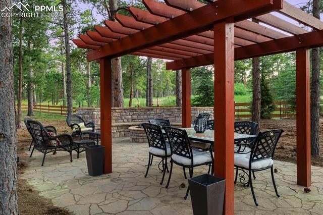 715 Trumpeters Court