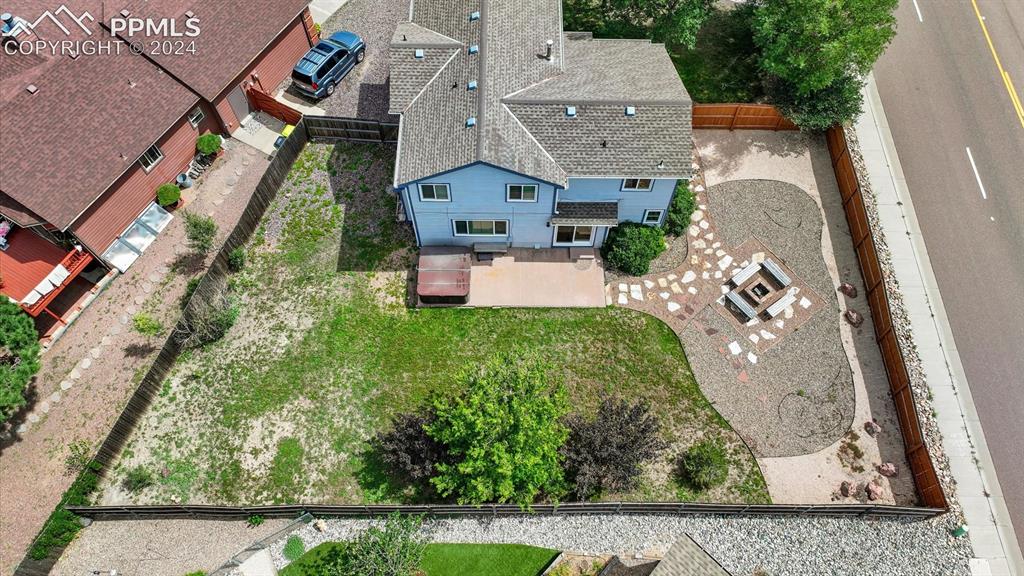 690 Freemont Circle