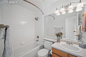 3814 Cottage Drive